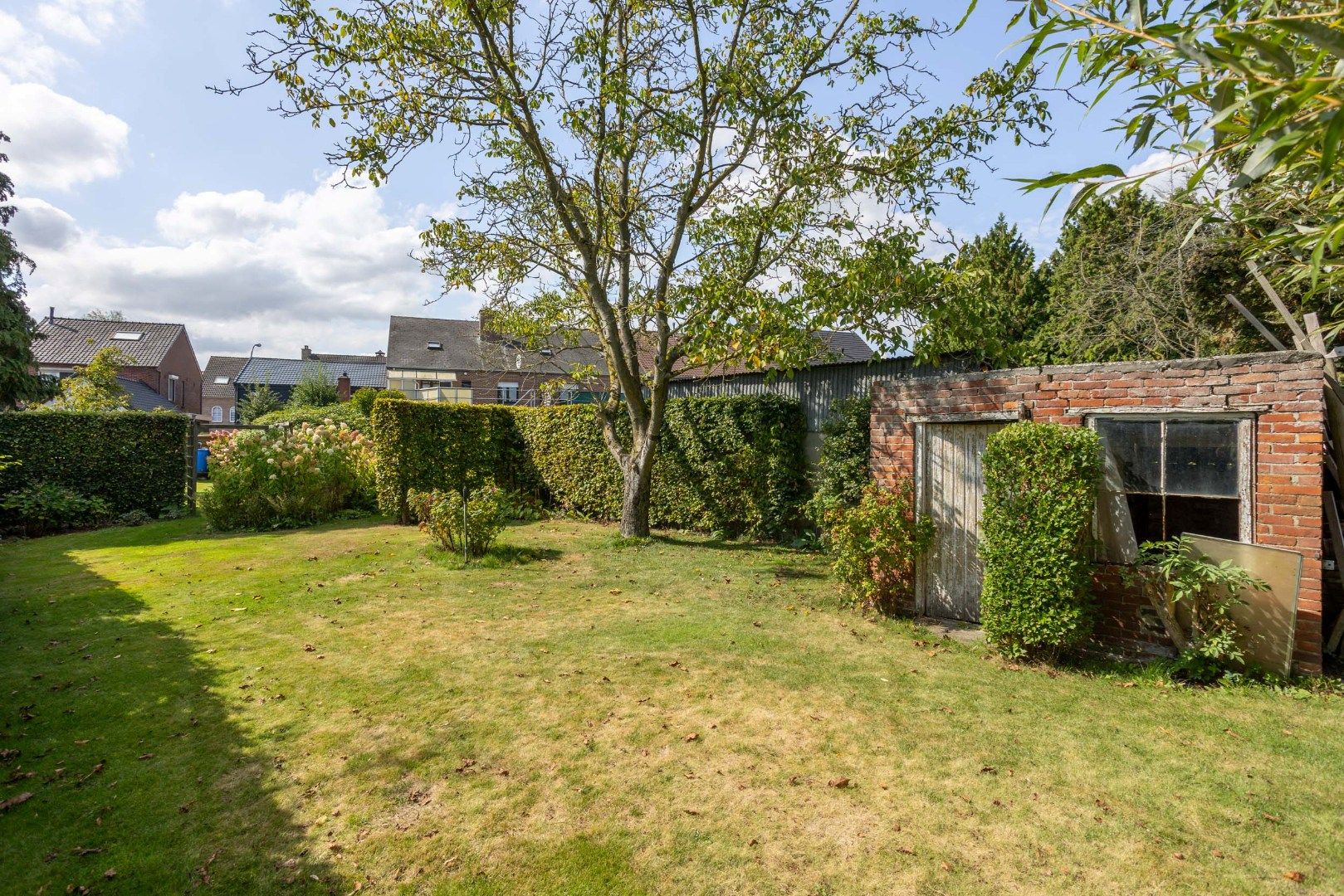 Instapklare gezinswoning te koop!  foto 33