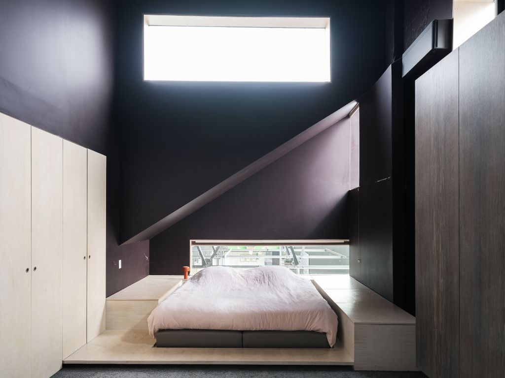 Lichtrijke en karaktervolle loft met tuin en 5 slaapkamers op toplocatie nabij Gent centrum! foto 11