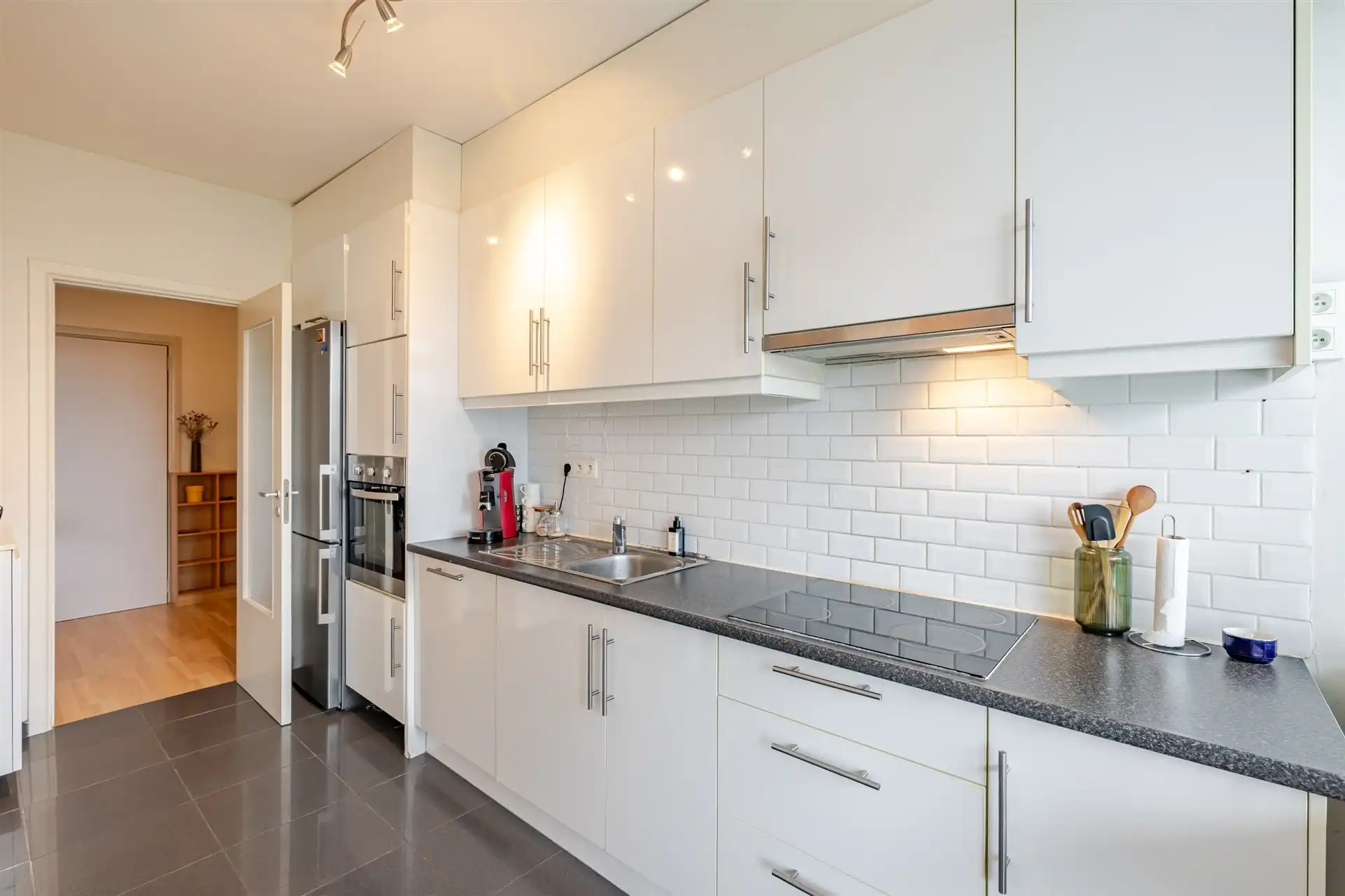 Fantastisch instapklaar appartement met 2 slaapkamers foto 9