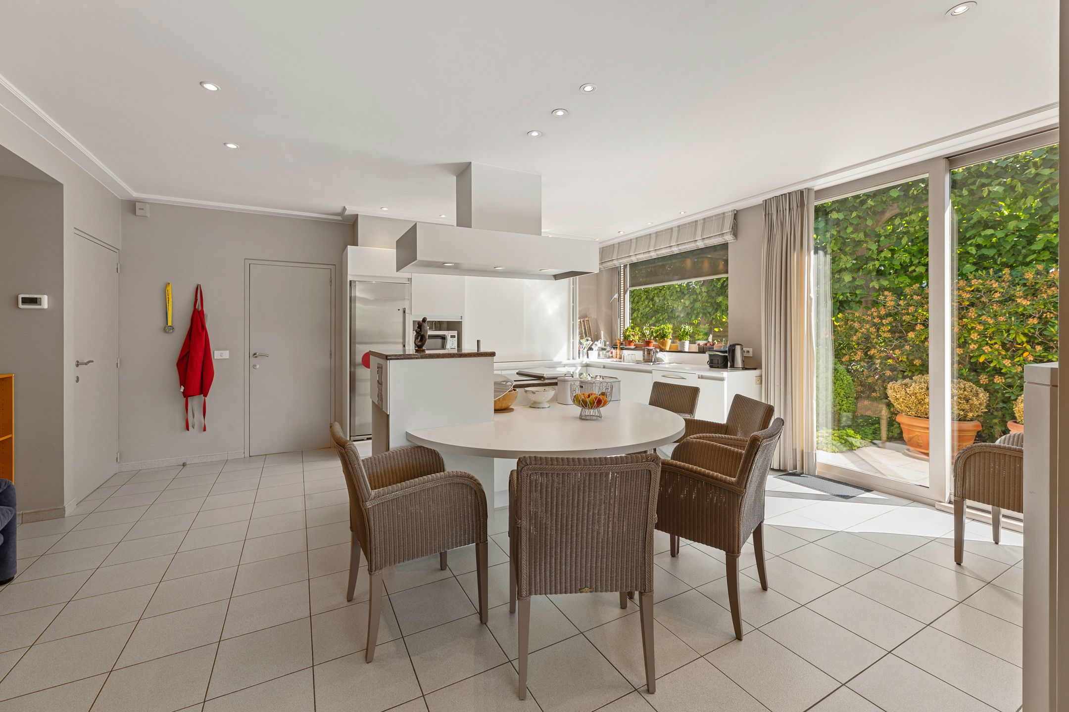 LUXE VILLA met 5 SLK, tuin met zwembad & PRAKTIJK foto 12