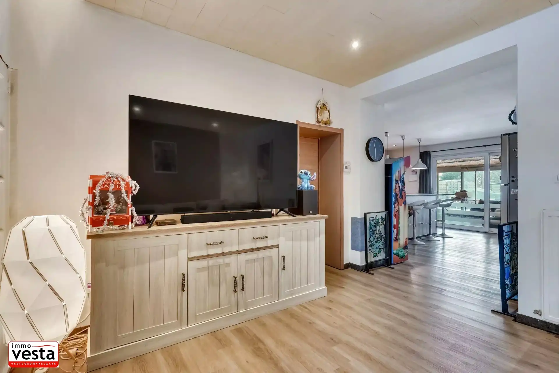 Ruime gezinswoning met 4 slaapkamers foto 6