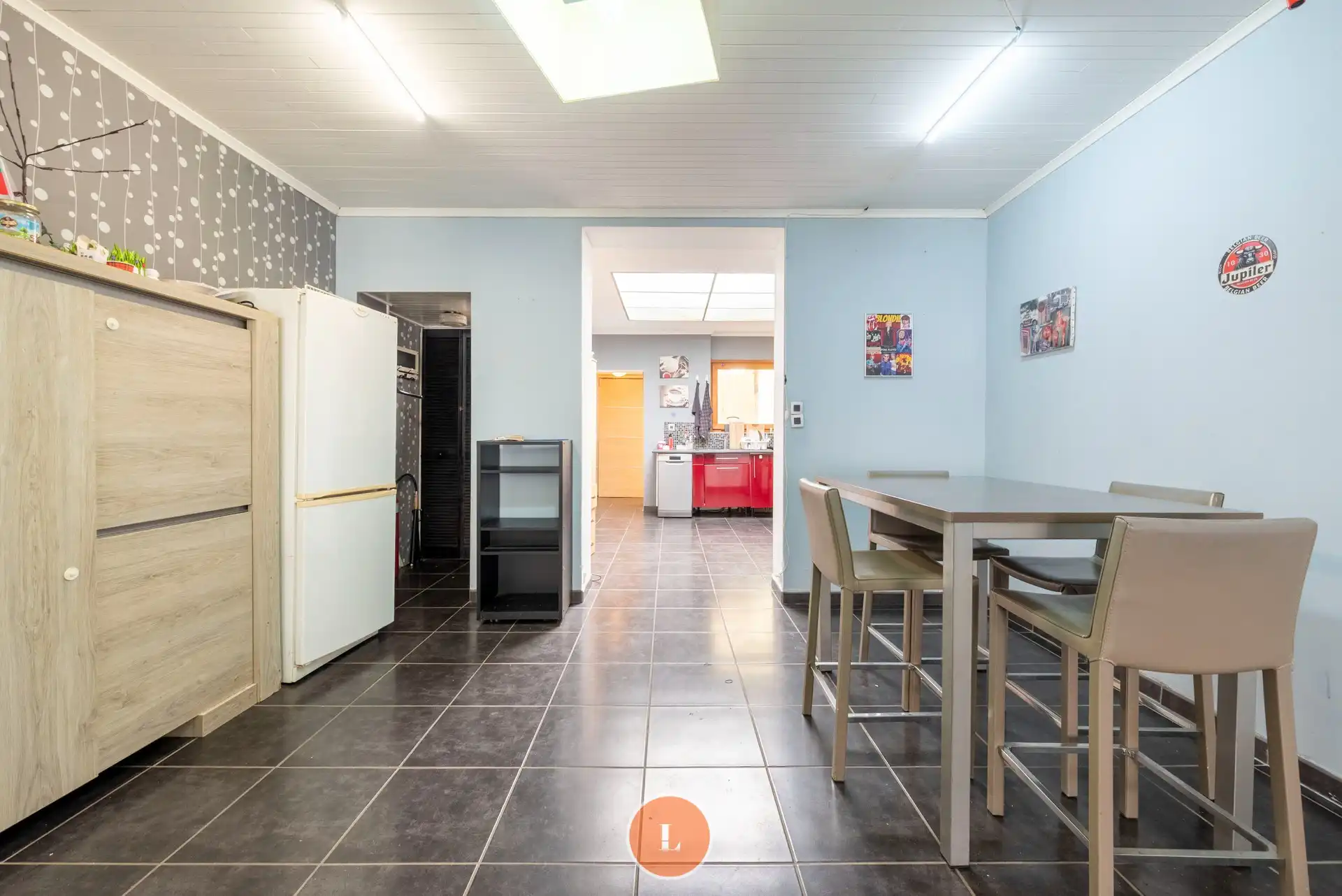 Te renoveren woning met 4 slaapkamers, stadstuin in doodlopende straat foto 2