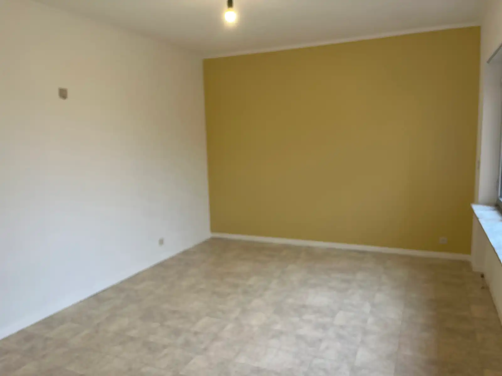 Vernieuwd 3-slaapkamerappartement in hartje Aalst foto 20