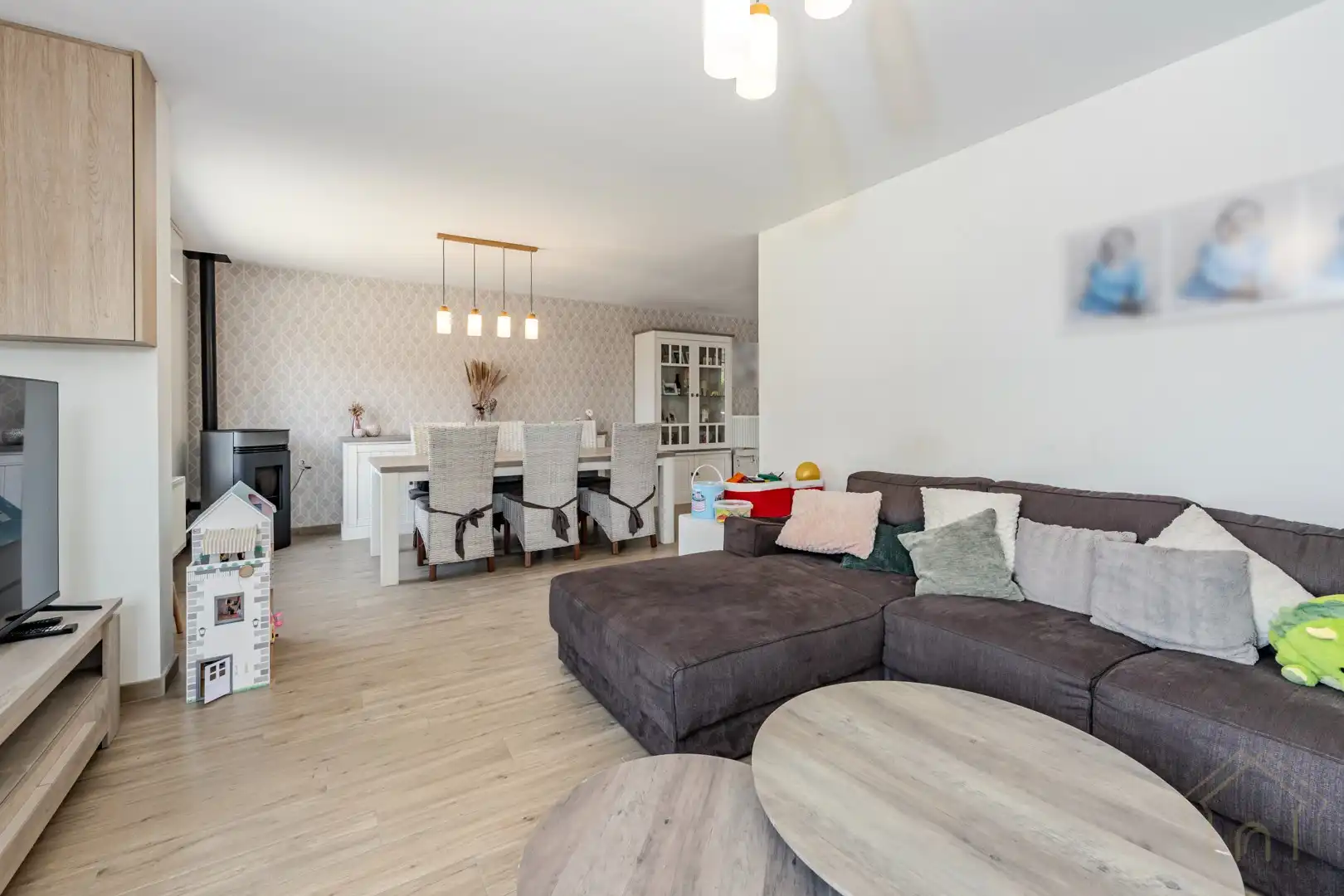 Instapklare halfopen woning met 4 slaapkamers en zicht op groen in Terhand foto 7