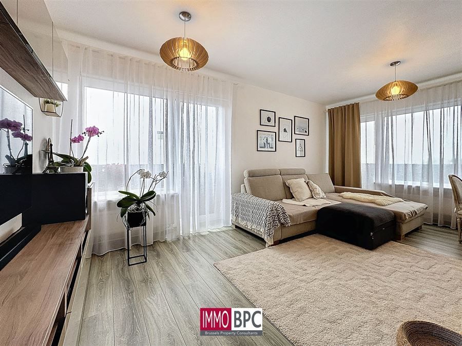 Charmant Twee-Slaapkamer Appartement in Jette foto {{pictureIndex}}