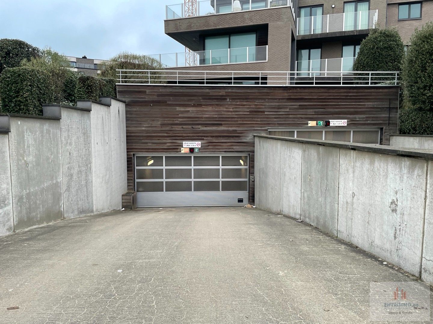 Garage te huur foto 2