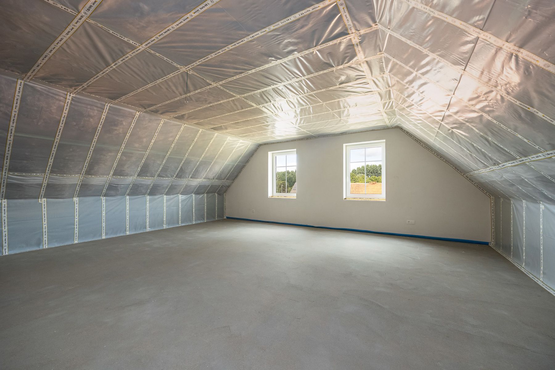 Ruime gezinswoning (ca 245 m²) met 4 slaapkamers op perceel van ca. 303 m². foto 17