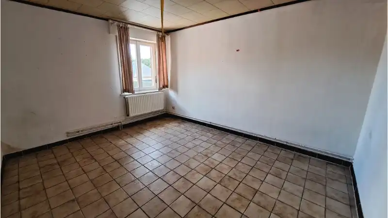 Vrijstaande woning met 4 slaapkamers en dubbele garage&nbsp;te huur in Zwevezele foto 8