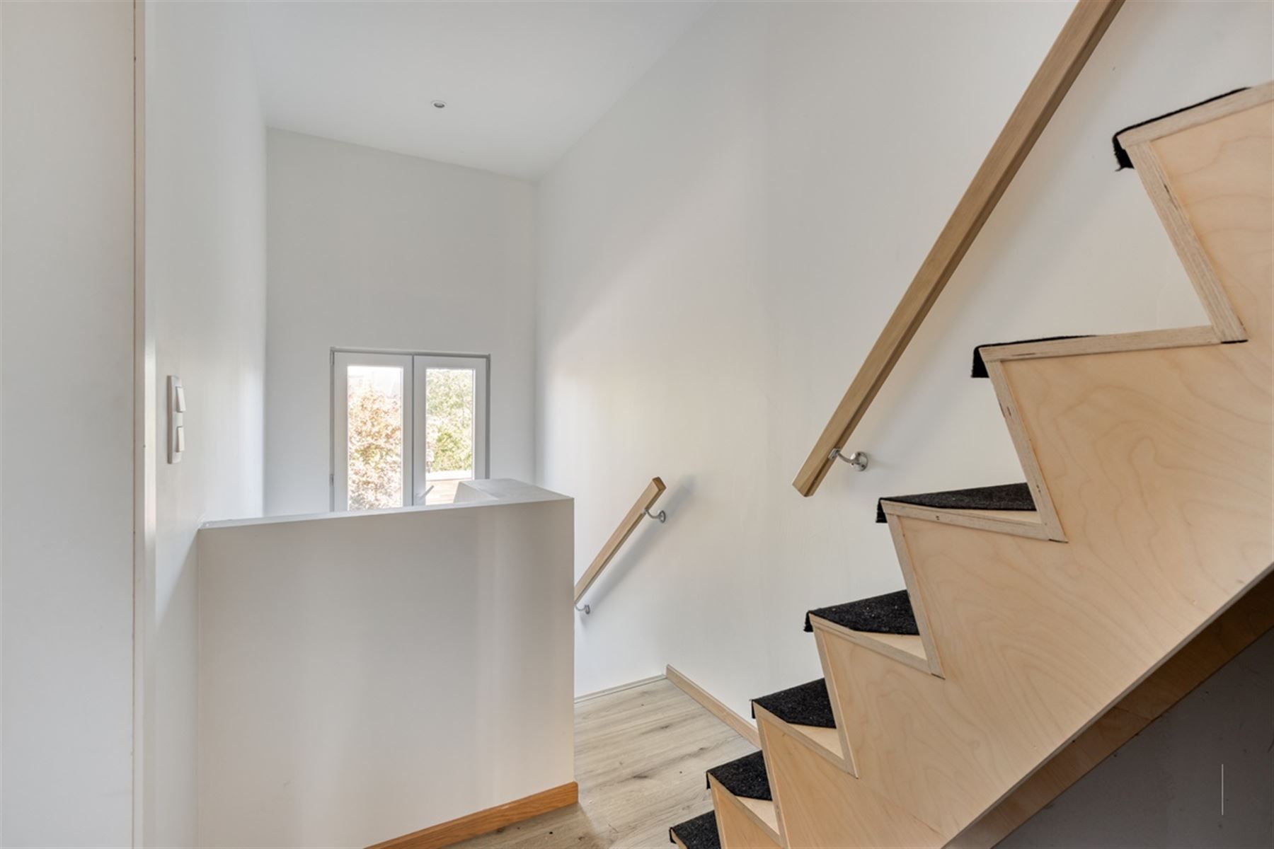 Recent gerenoveerde woning foto 9