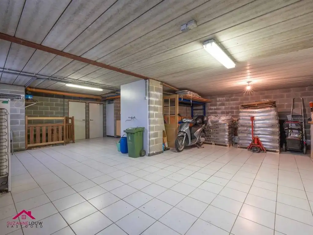 Verrassend ruime en gezellige, instapklare vrijstaande woning met paardenstal foto 42