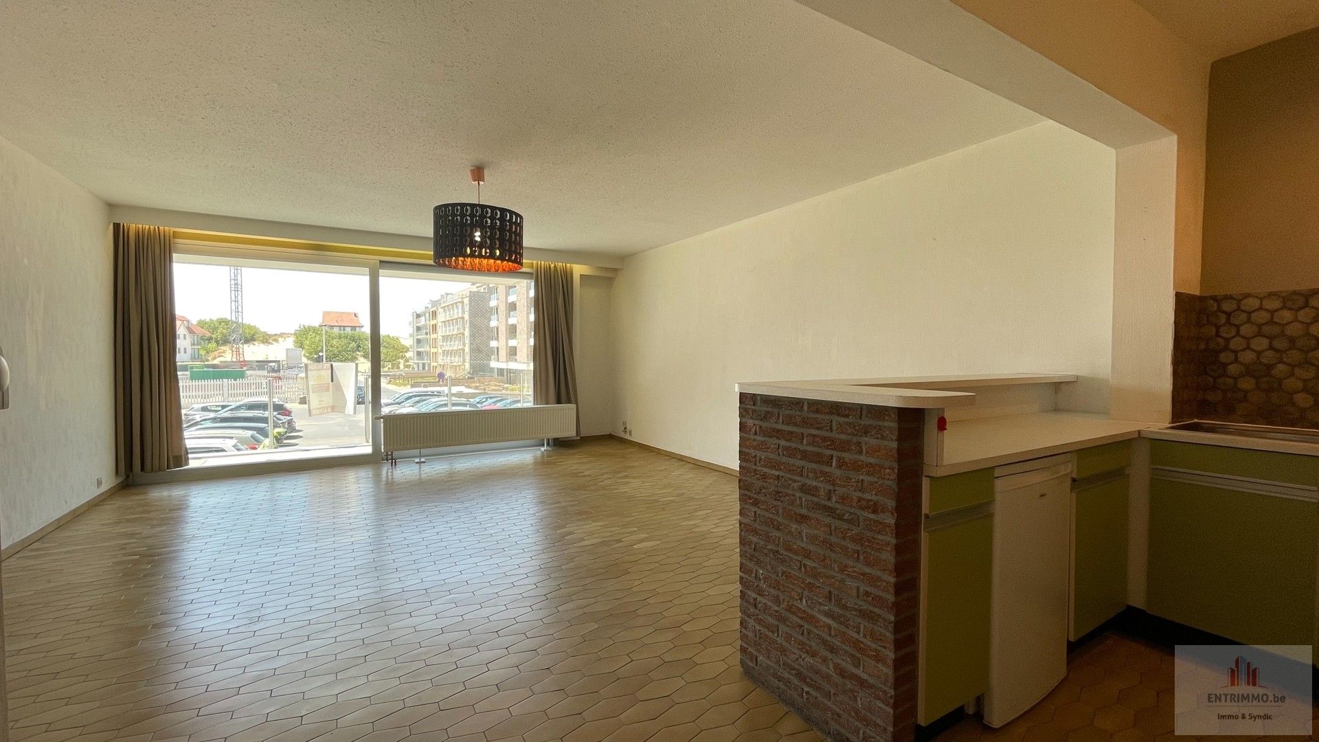 Te huur - topligging centraal en toch rustig foto {{pictureIndex}}