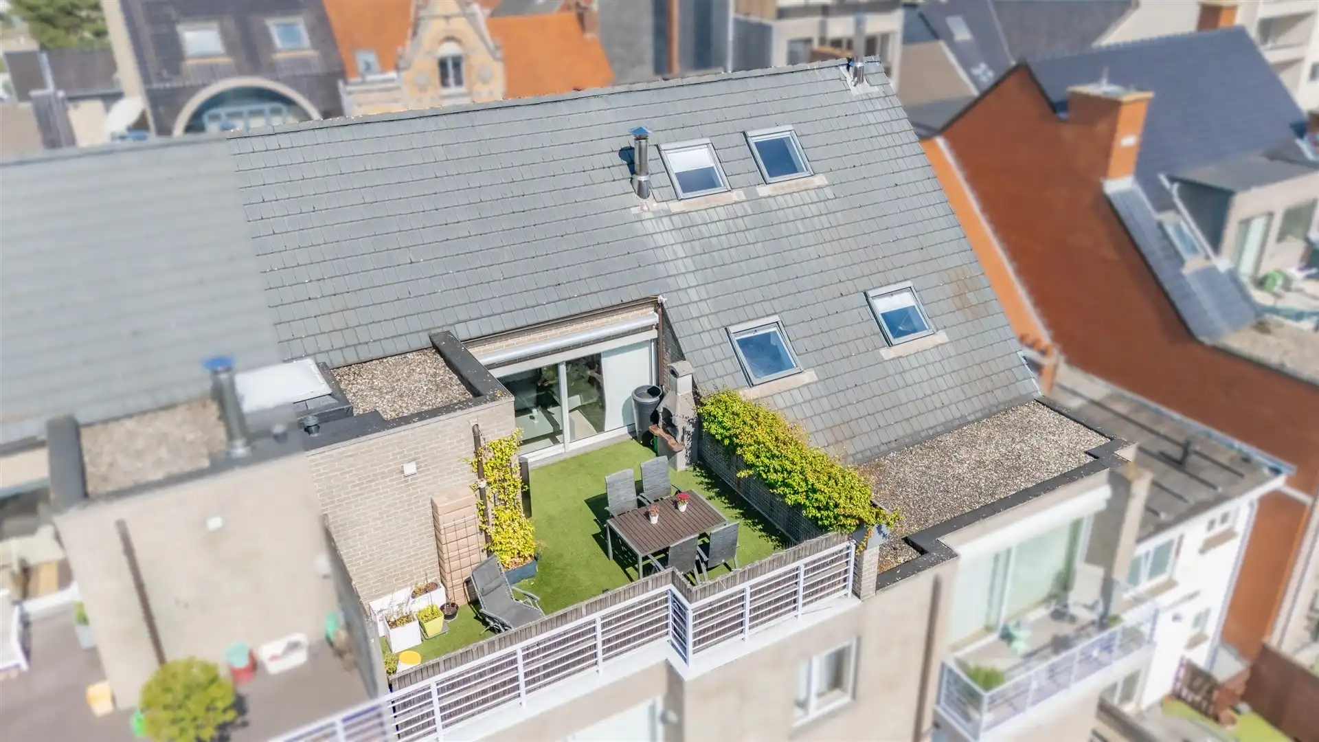Luxueus en lichtrijk duplexappartement met terras van 27 m² foto 29
