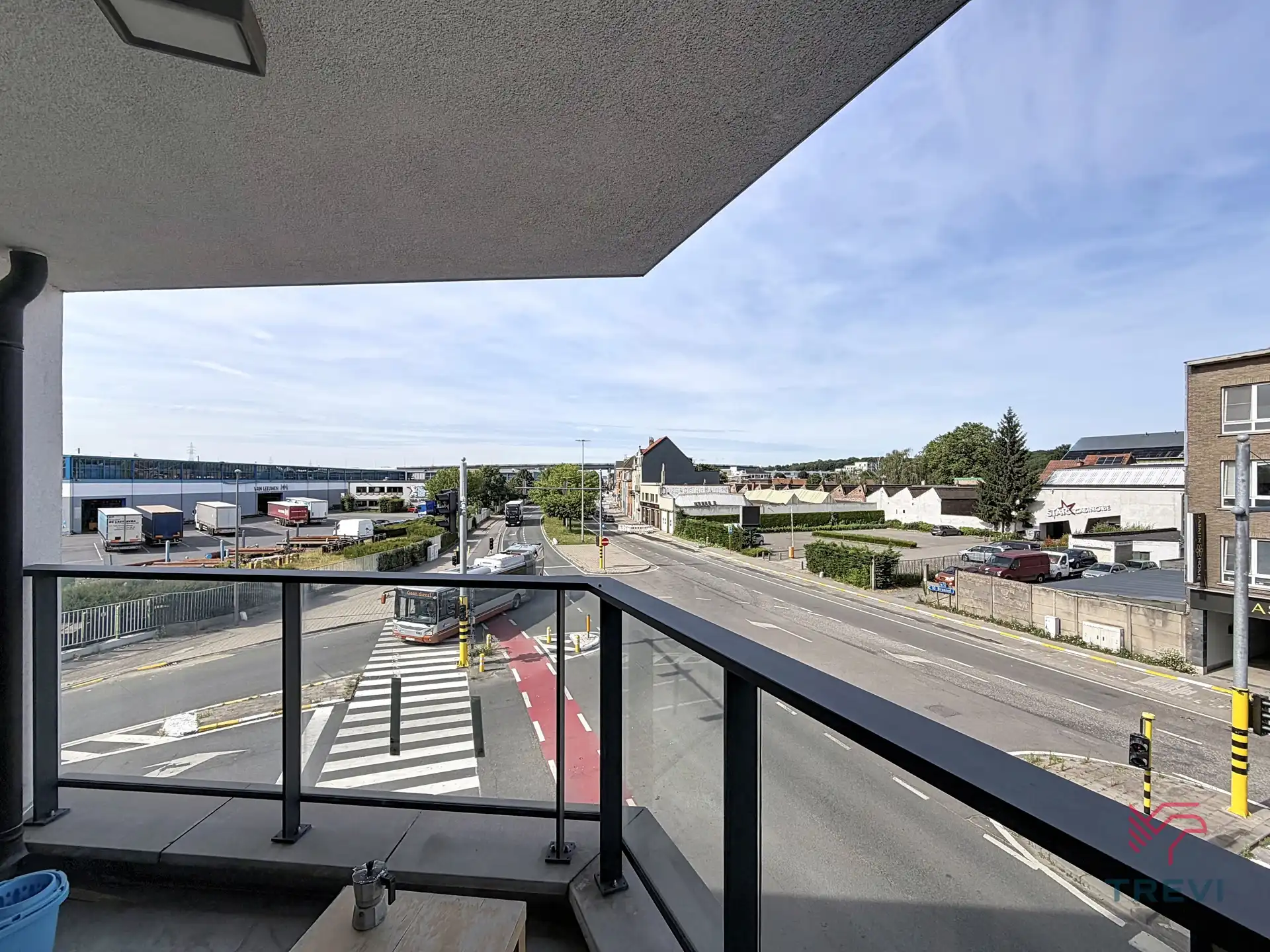 Appartement met 2 slaapkamers + parkeerplaats foto 4