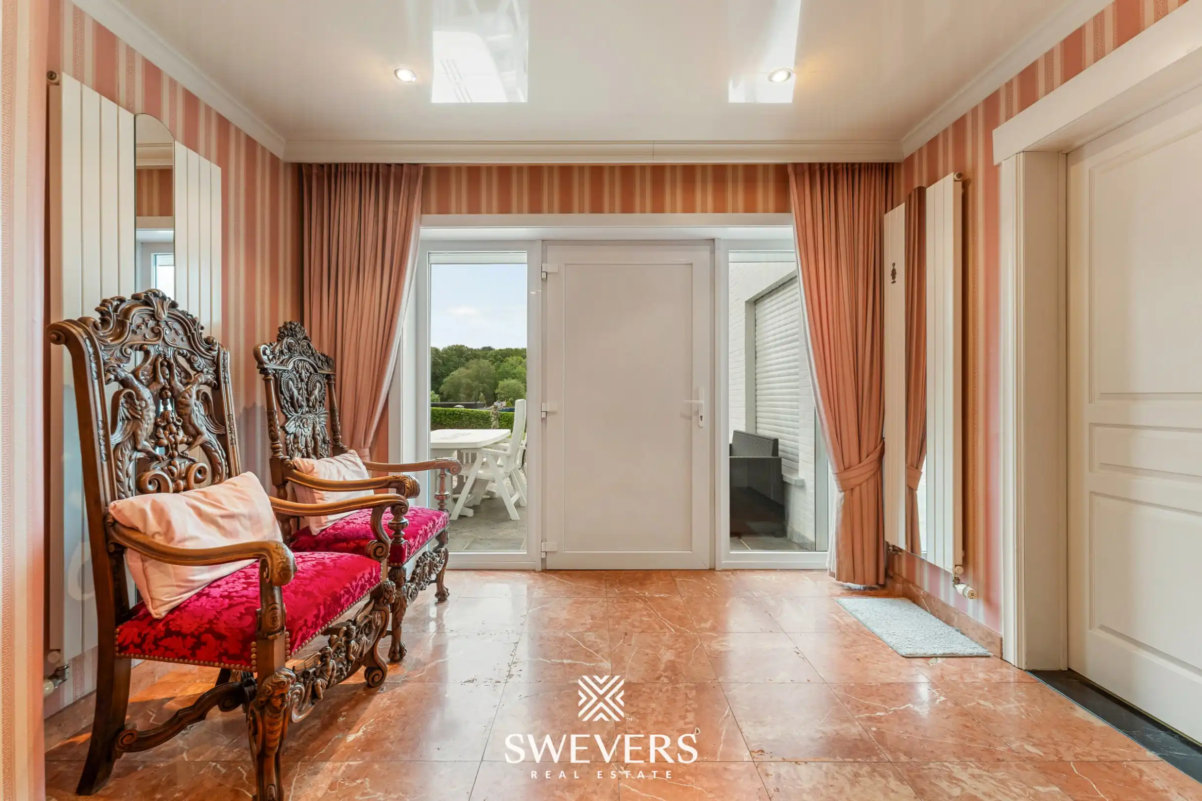 Statige villa met 57a 24ca grond en eindeloos potentieel foto 5