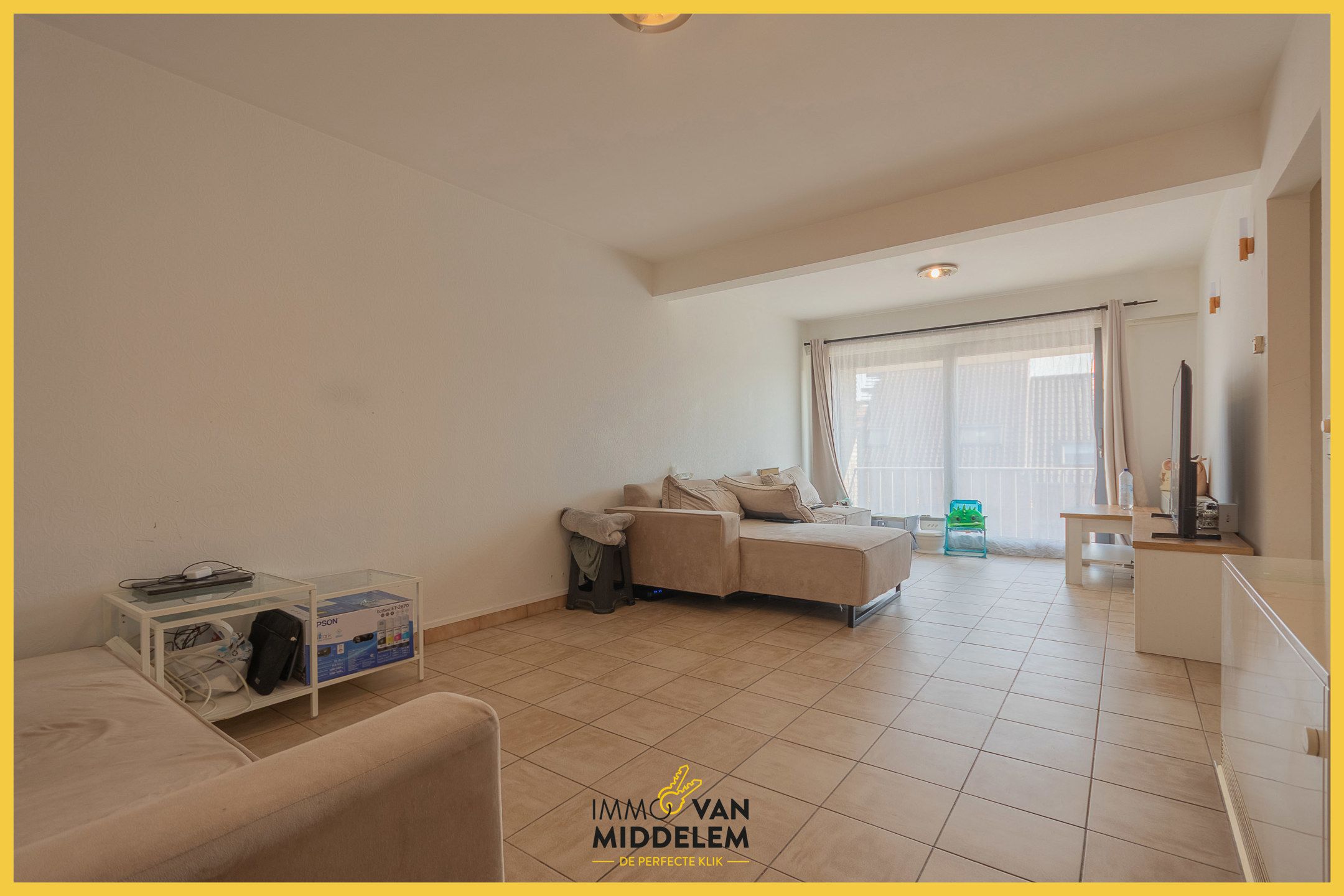 GOED GELEGEN APPARTEMENT MET 2 KAMERS EN TERRAS  foto 2