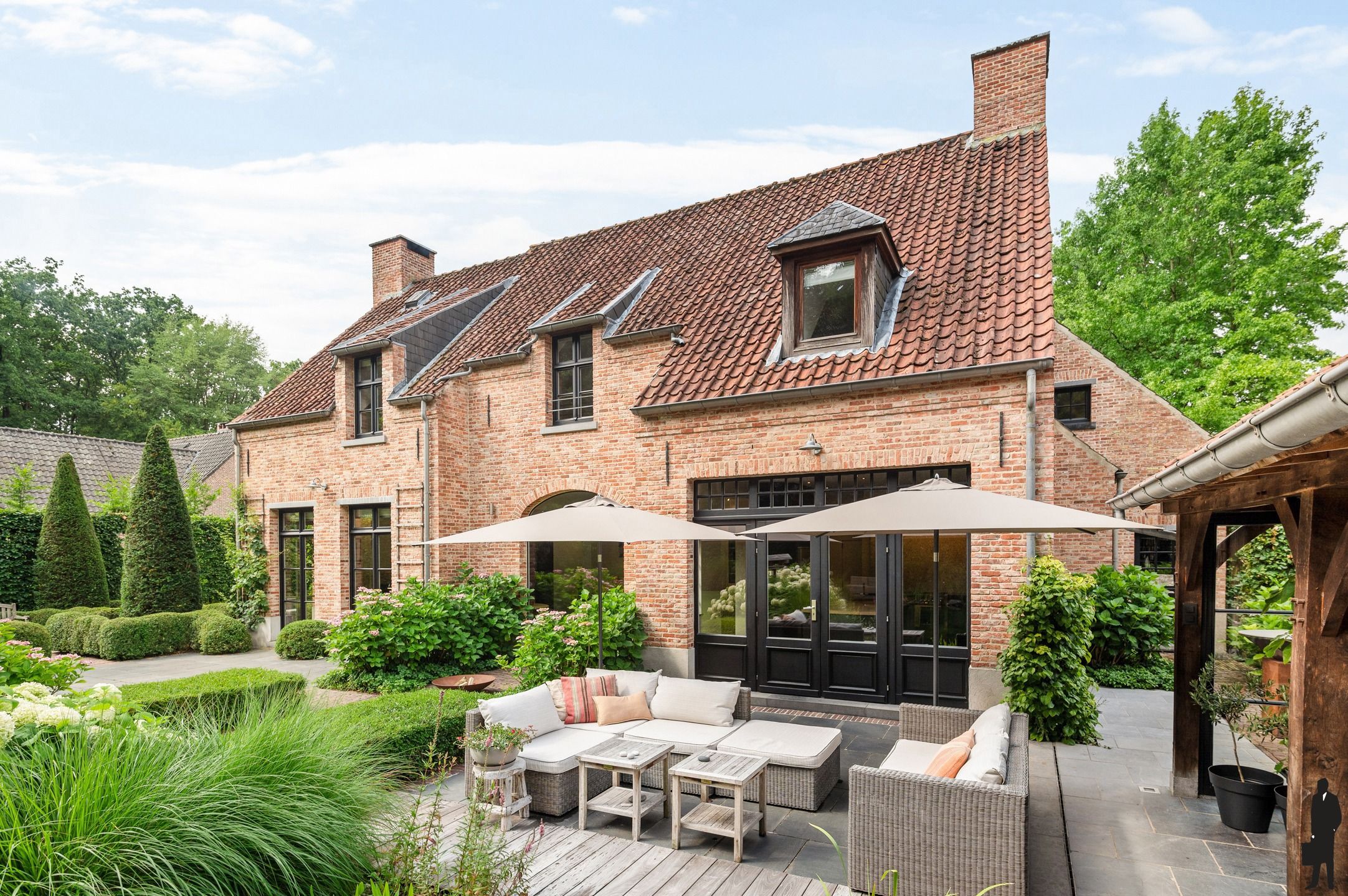 Recente villa met poolhouse en zwemvijver in Zoersel (Halle) foto 5