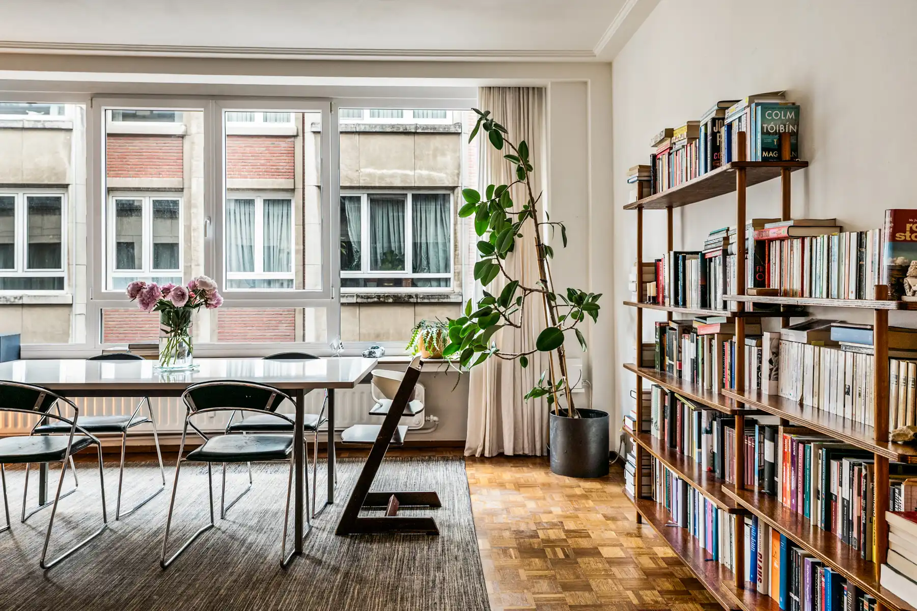 Een klassieker, met veel stijl in centrum Antwerpen foto 2
