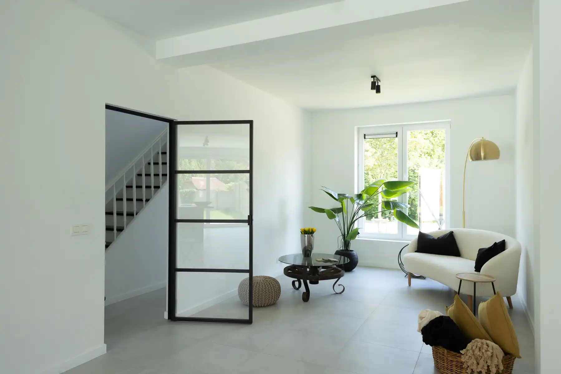 Instapklare woning met tuin in het rustige Leugenberg foto 9