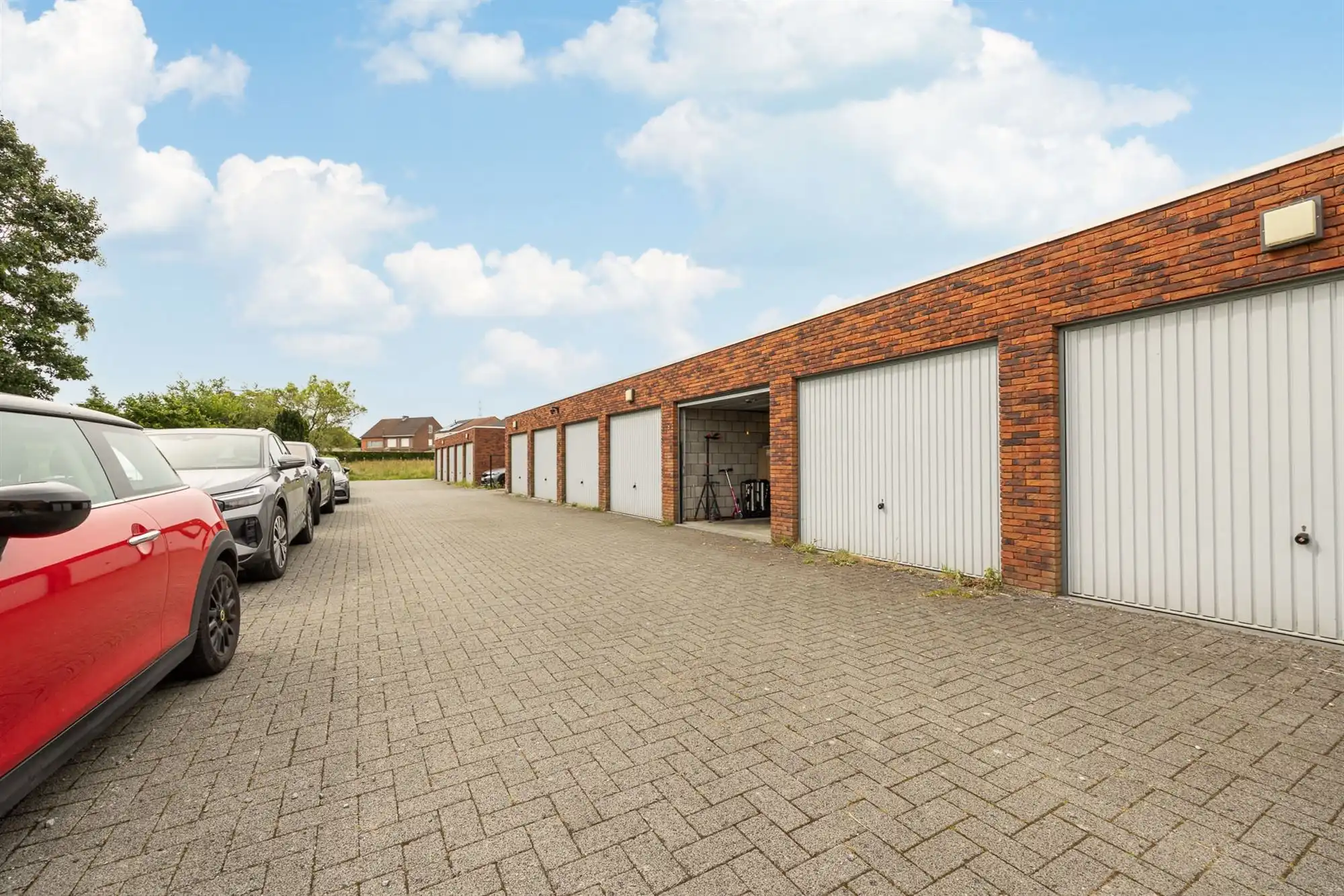 Instapklare moderne woning met 4 slpk. en tuin foto 25