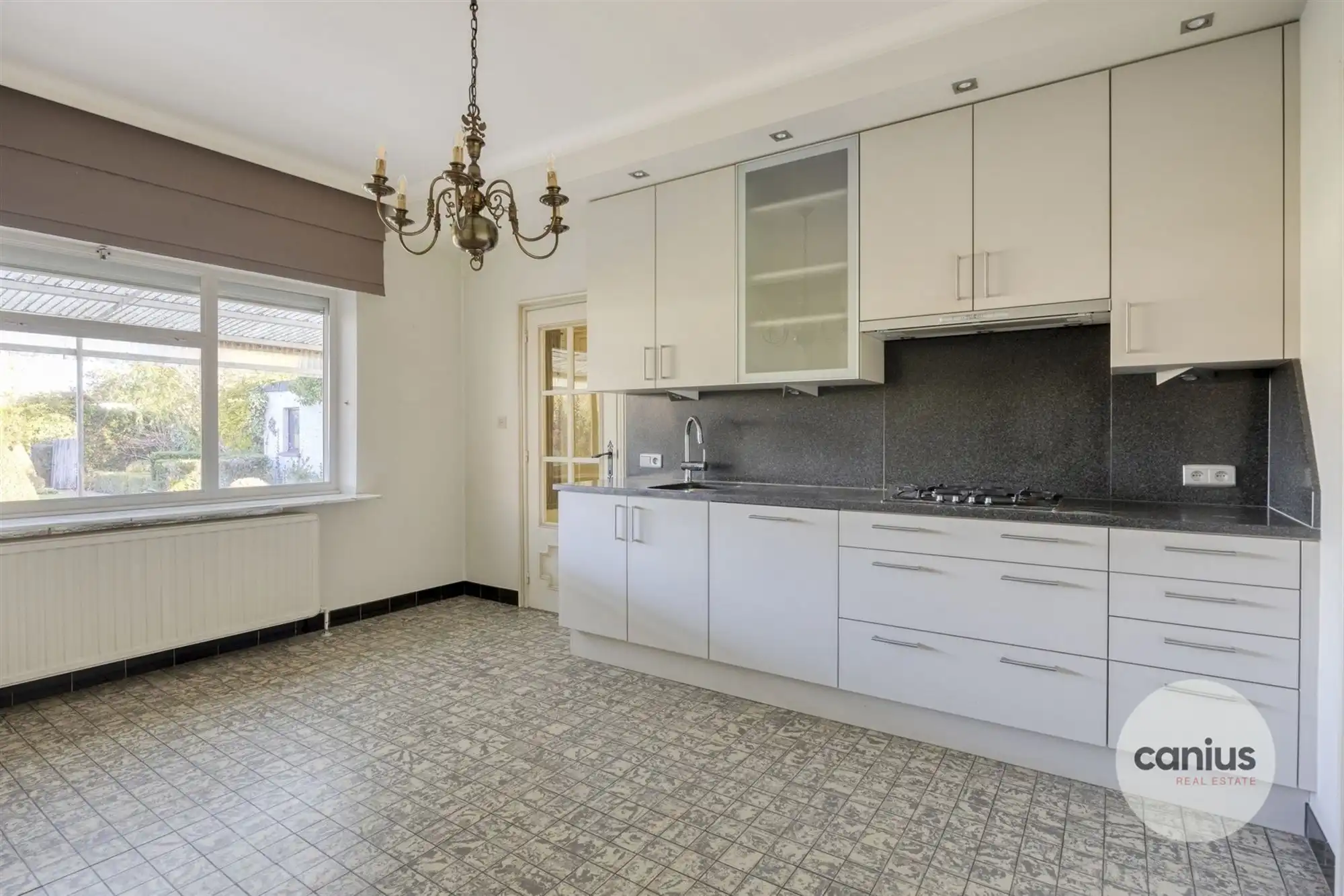 CHARMANTE, VRIJSTAANDE WONING MET 3 SLAAPKAMERS IN SCHULEN  foto 10