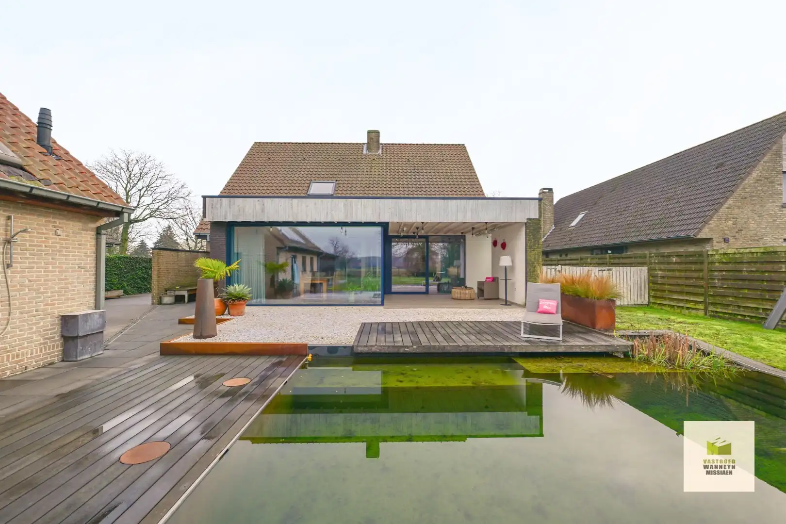 Ruime open bebouwing met 4 slaapkamers en landelijk vergezicht foto 23