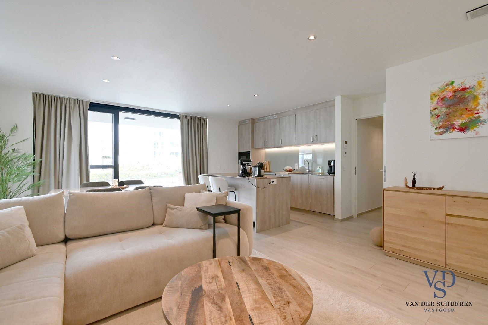  Gelijkvloers appartement met ruim terras foto 4