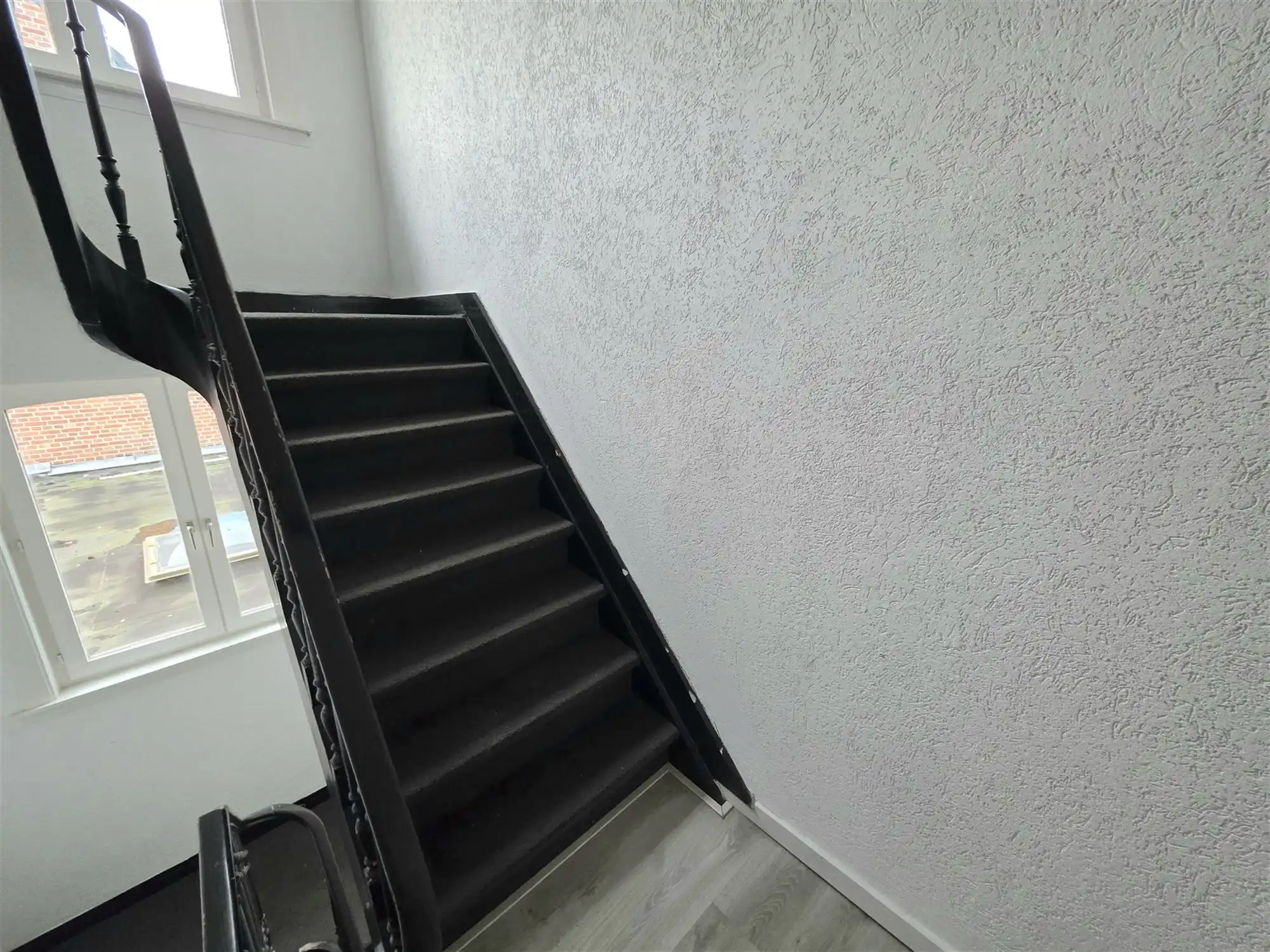 Commercieel pand vlakbij Zeshoek en Station foto 27