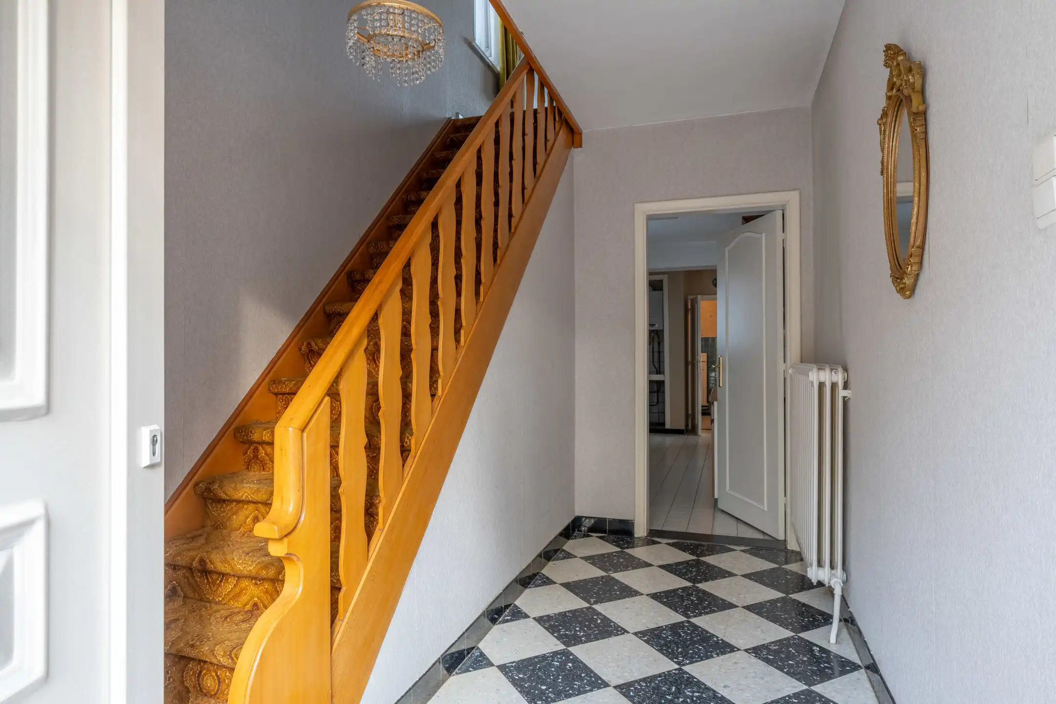 Te renoveren woning met 3 slpk's op ruim perceel te Beerse foto 16