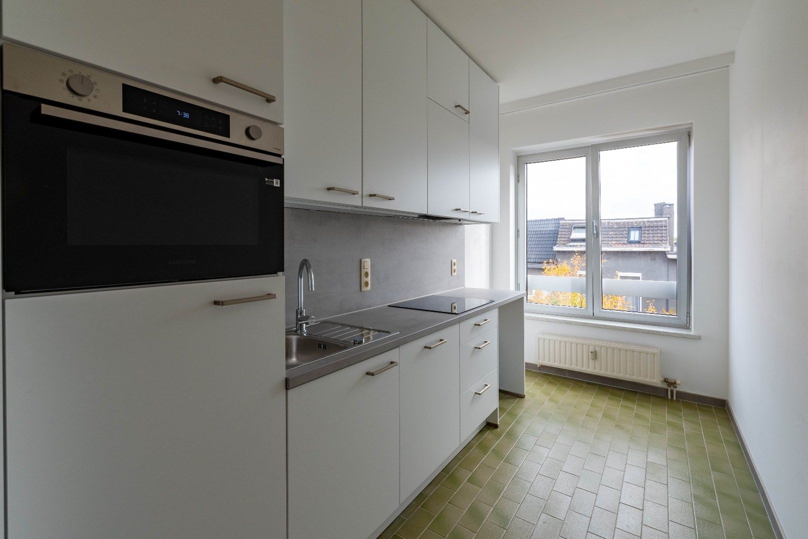 Instapklaar appartement met 2 slaapkamers op centrale ligging foto 4