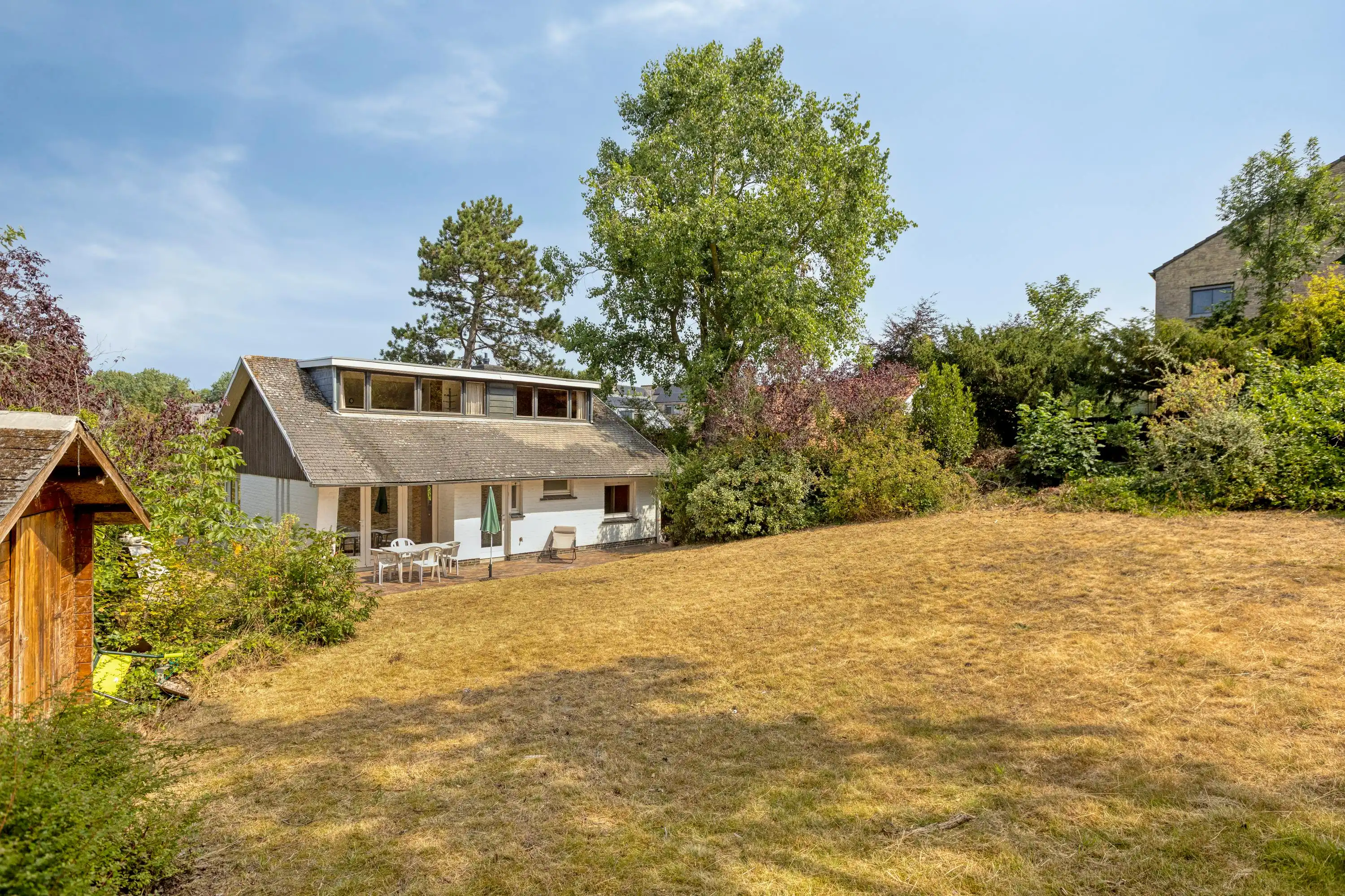 Te renoveren woning op 1192m² grond op topligging! foto 16