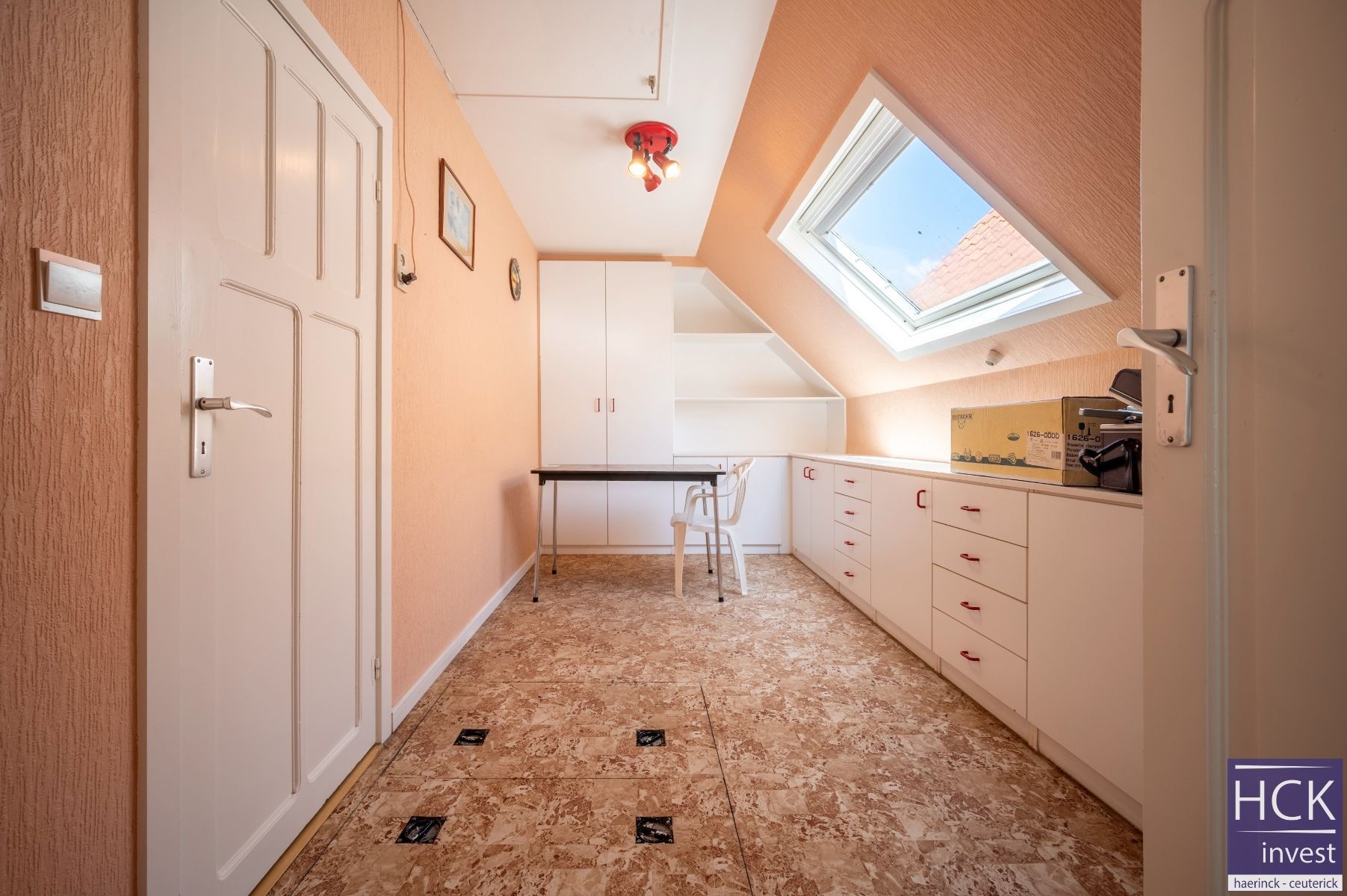 WINGENE - Kraaknette woning met 3 SLPK, inpandige garage én tuin foto 20