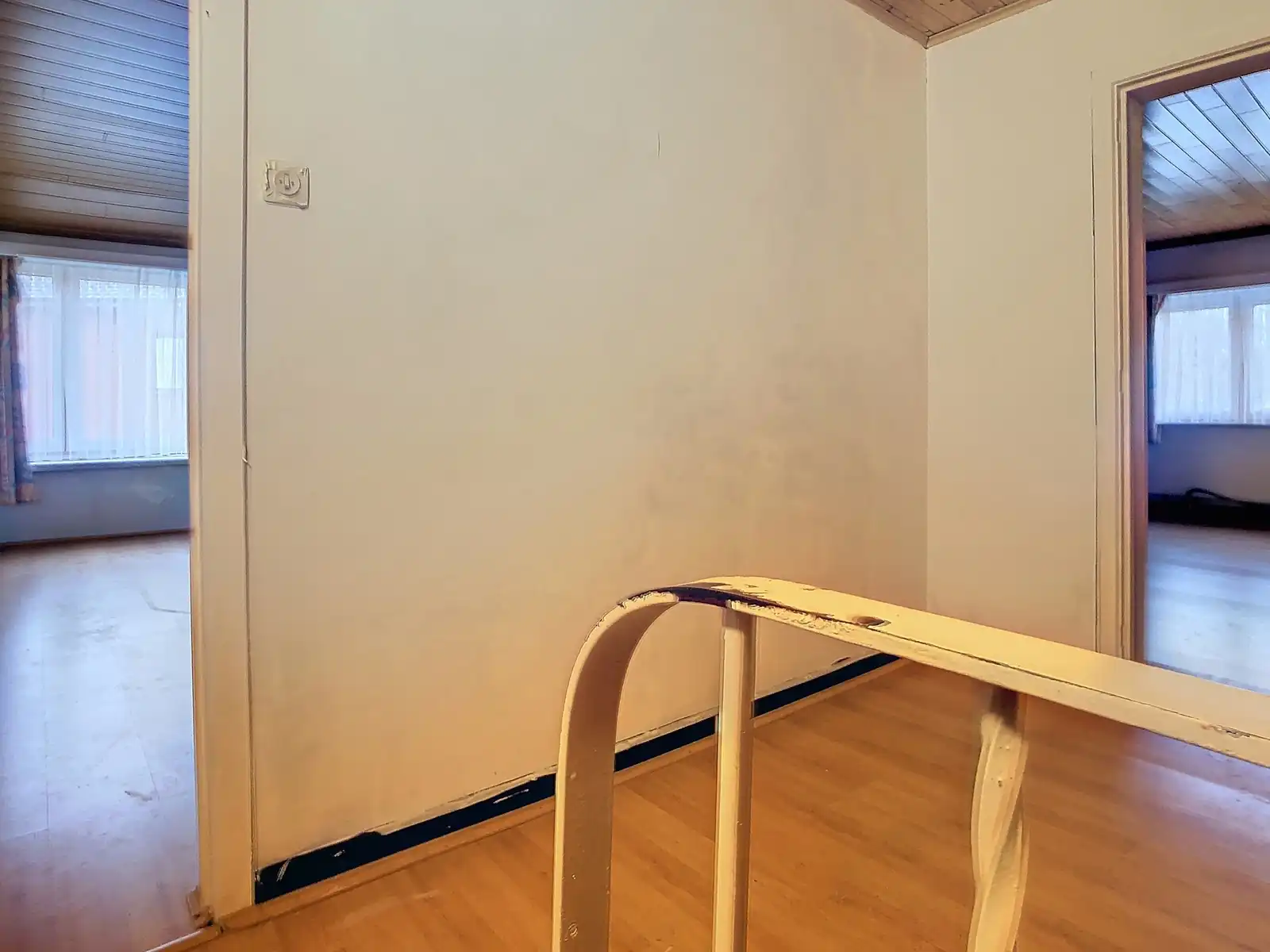 Ophasselt: te moderniseren woning met potentieel foto 16