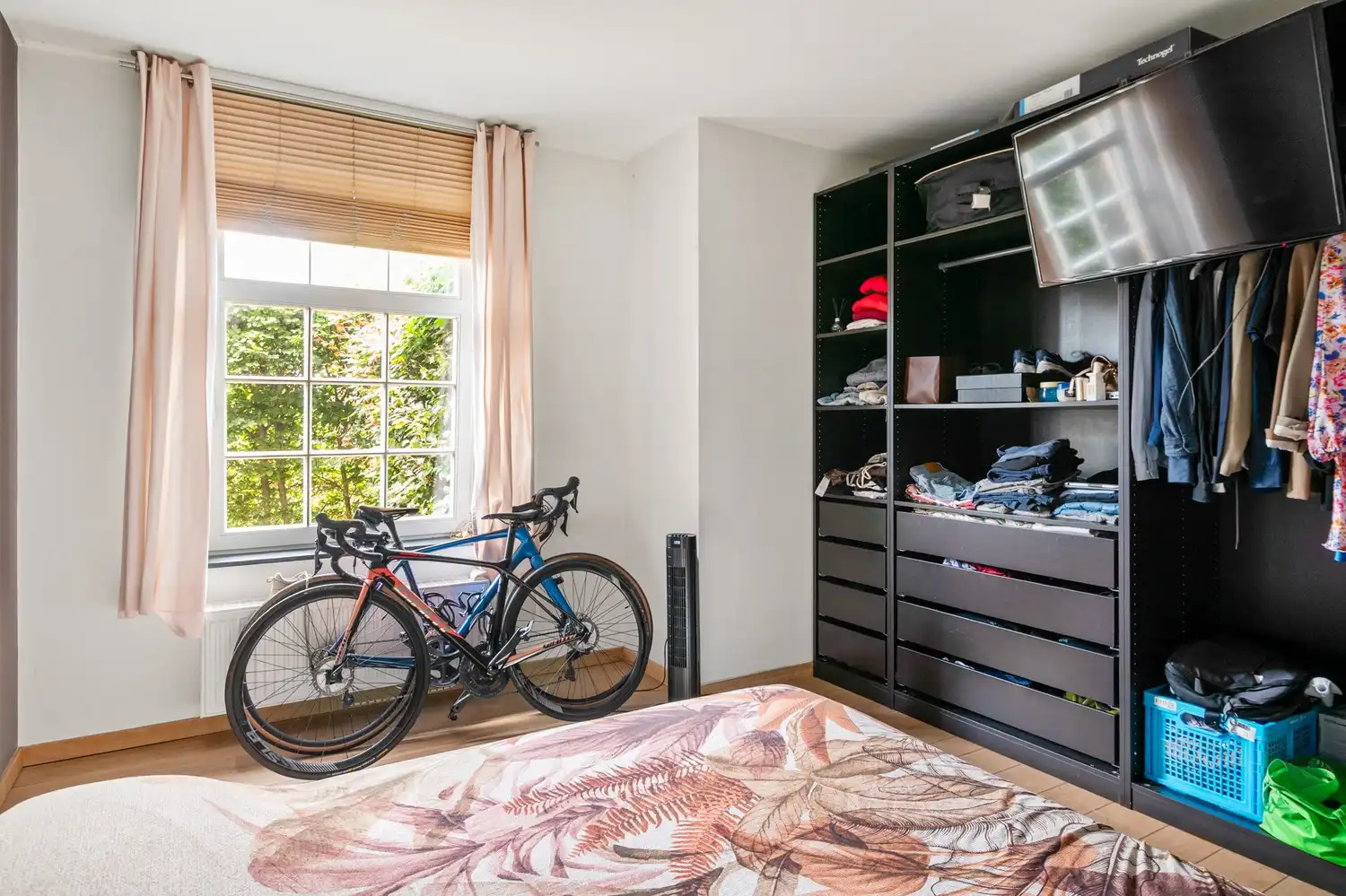 Instapklaar gelijkvloers één-slaapkamer appartement met staanplaats te Boechout foto 14