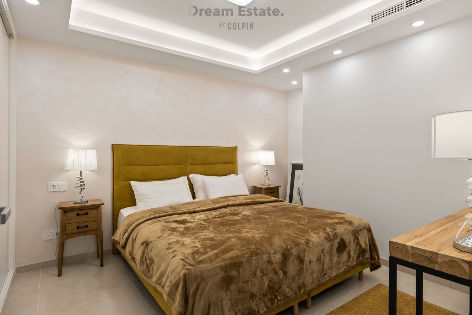 Uitzonderlijk ruim appartement te Nueva Andalucia, Marbella foto 34