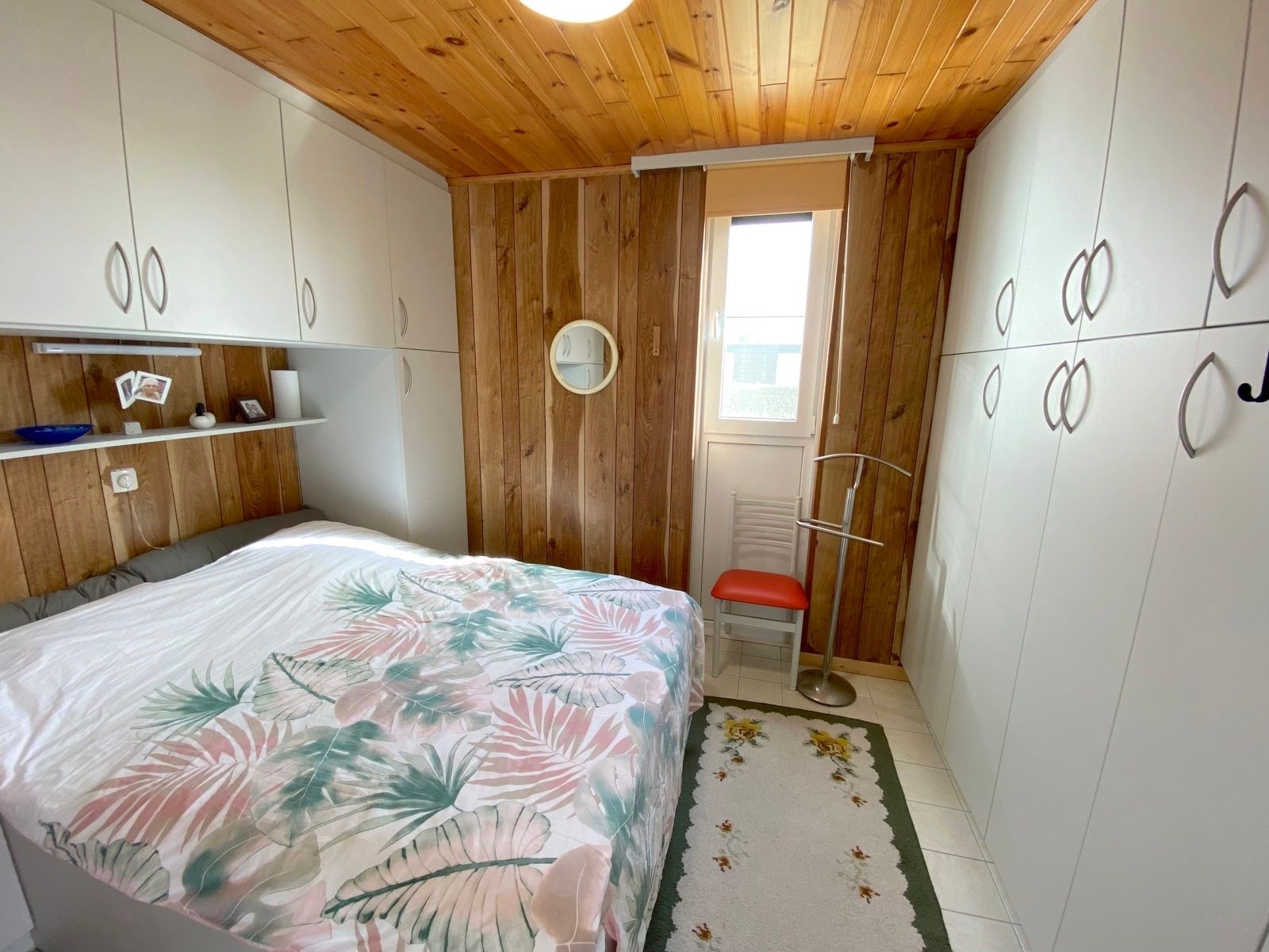 Vakantiewoning  mét staanplaats op 300 meter van de zee! foto 12