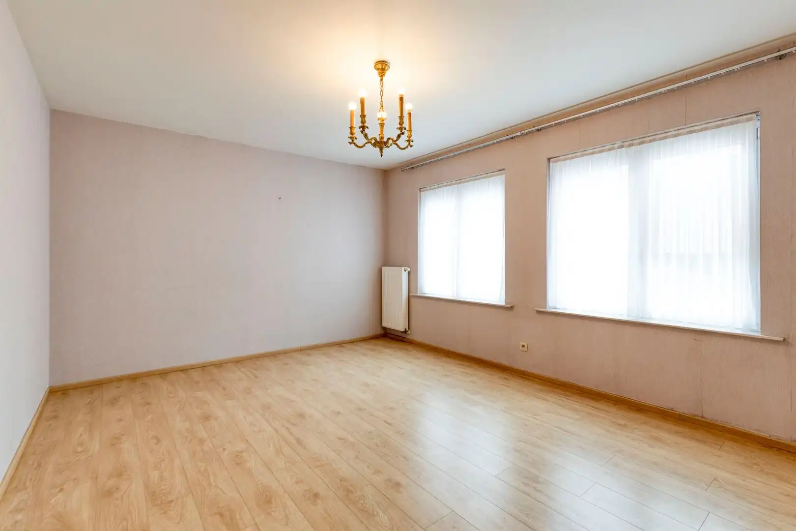 Ruim, gelijkvloers app in centrum Zottegem foto 10