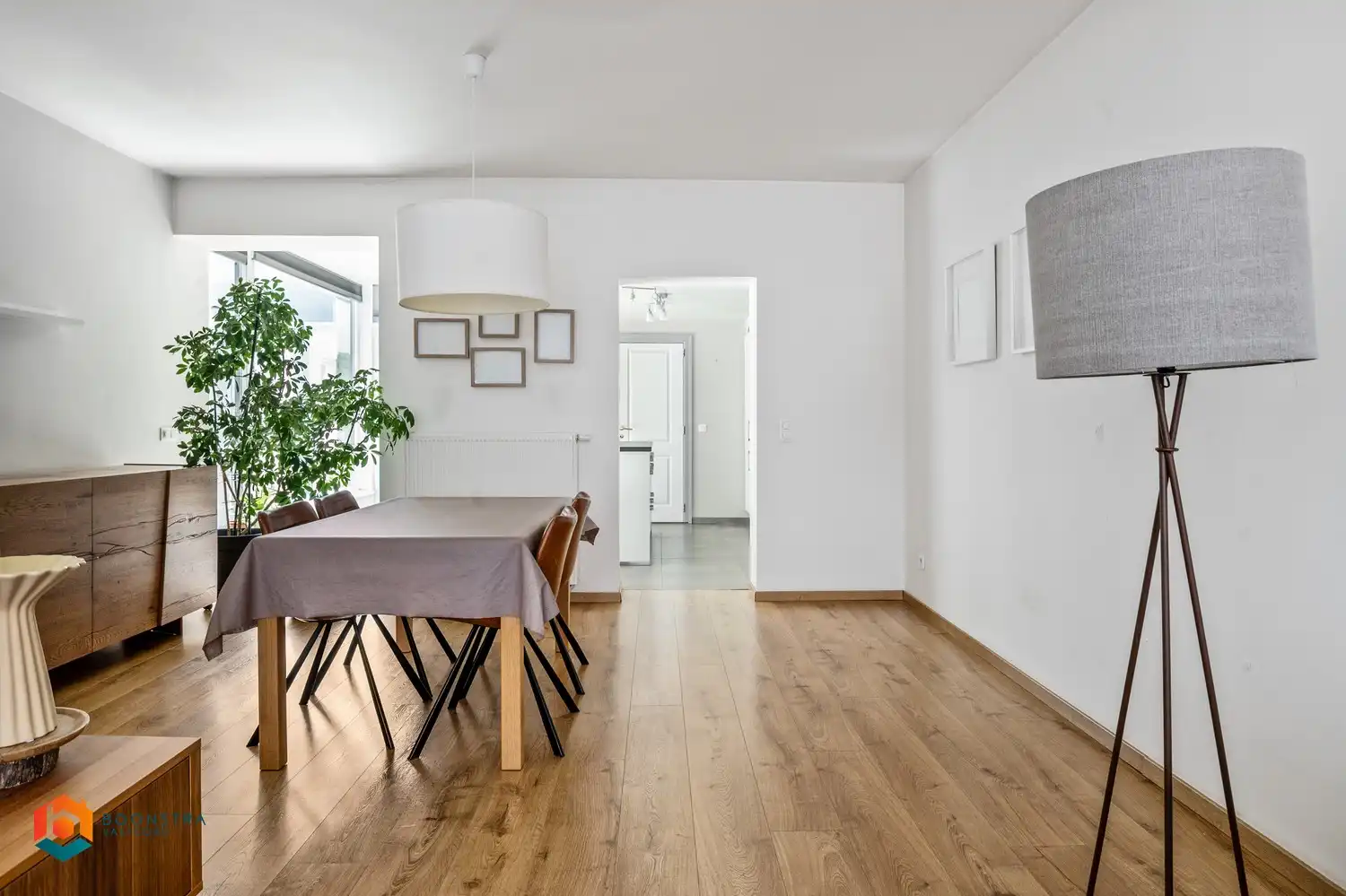Instapklare woning met 3 slpkrs met gezellig terras en tuin te Putte foto 3
