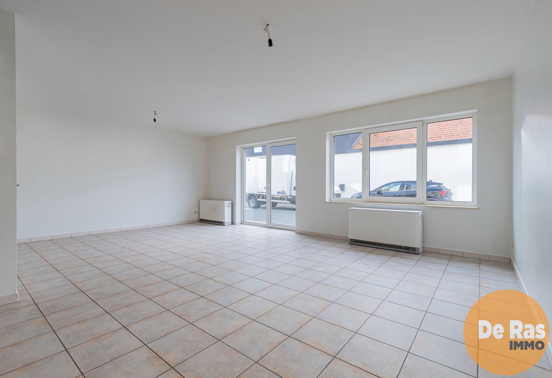 HERZELE - INSTAPKLAAR APPARTEMENT MET 2 KAMERS  foto 4