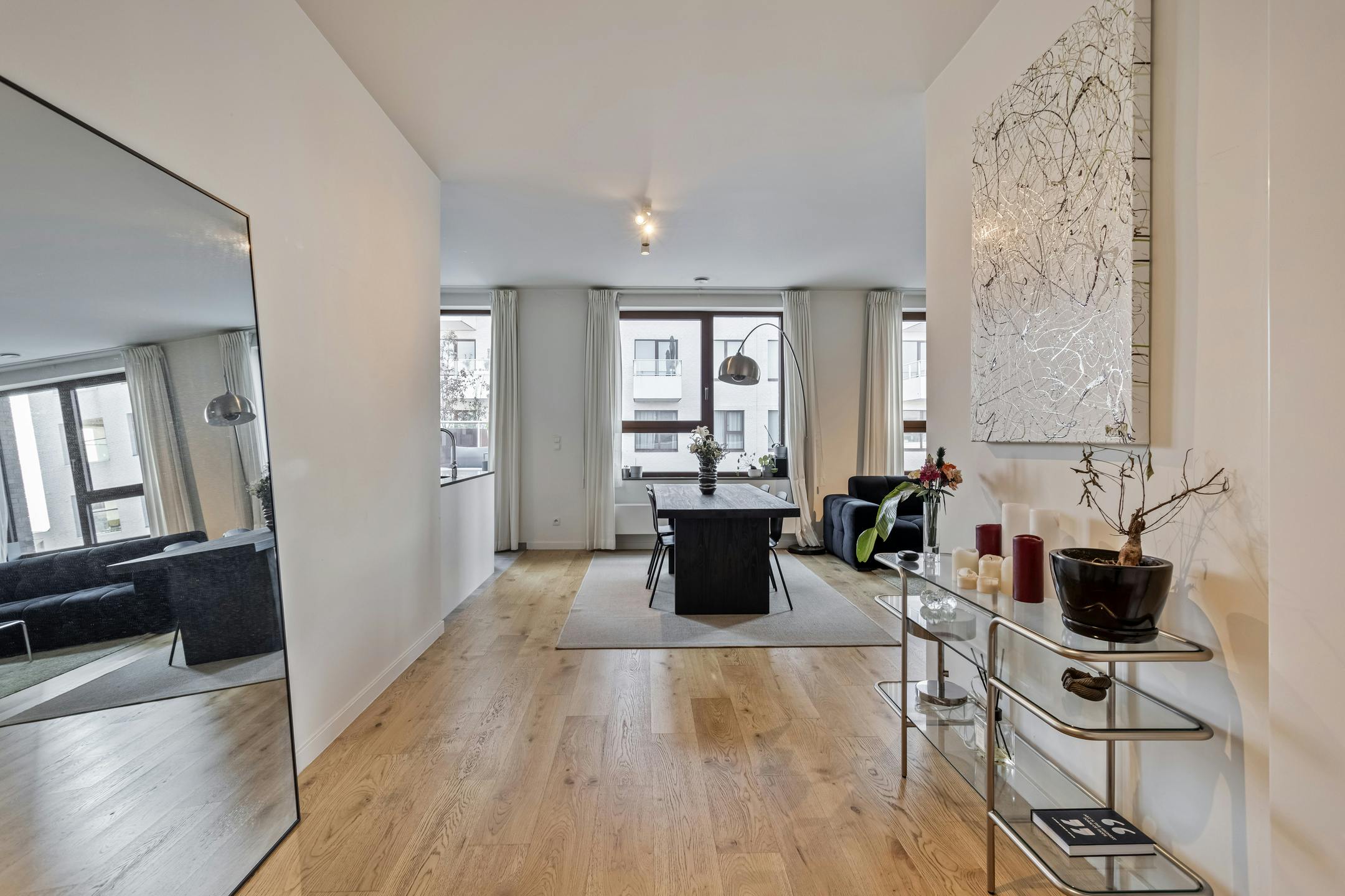 Appartement met 2 slaapkamers en terras te koop 't Eilandje foto 9