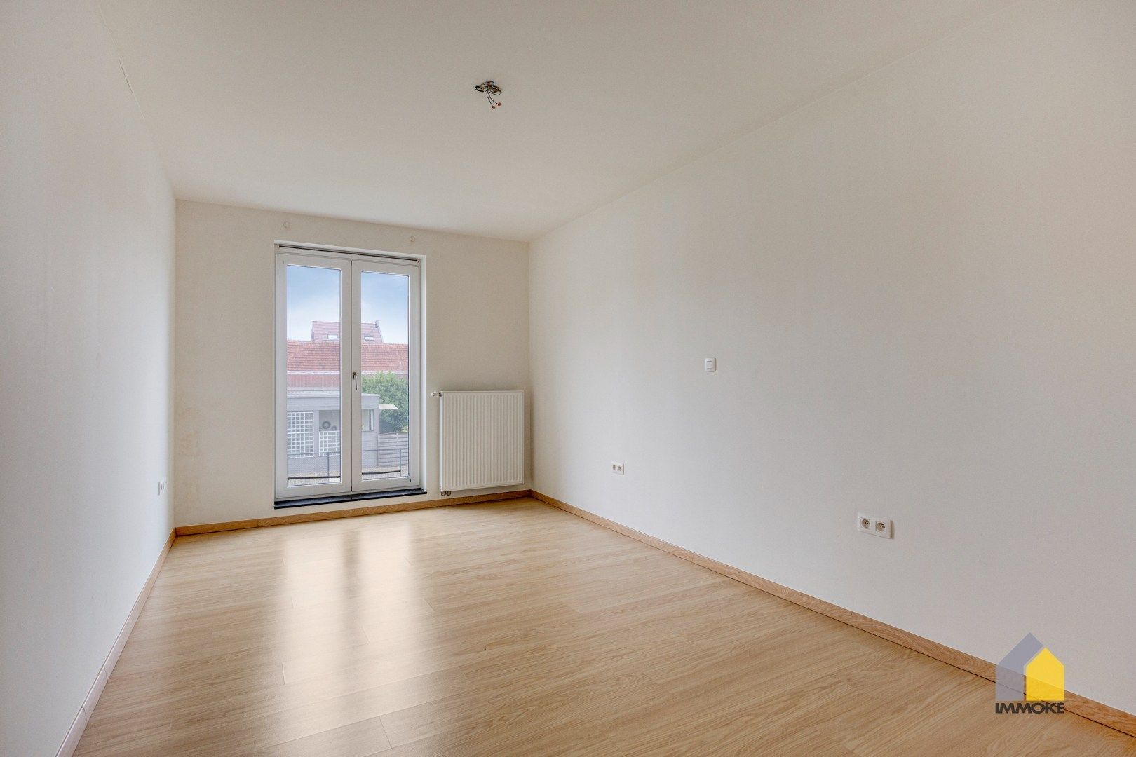 Ruim, energiezuinig appartement (151 m²) met 3 slpk, terras, tuin en dubbele parking. foto 17