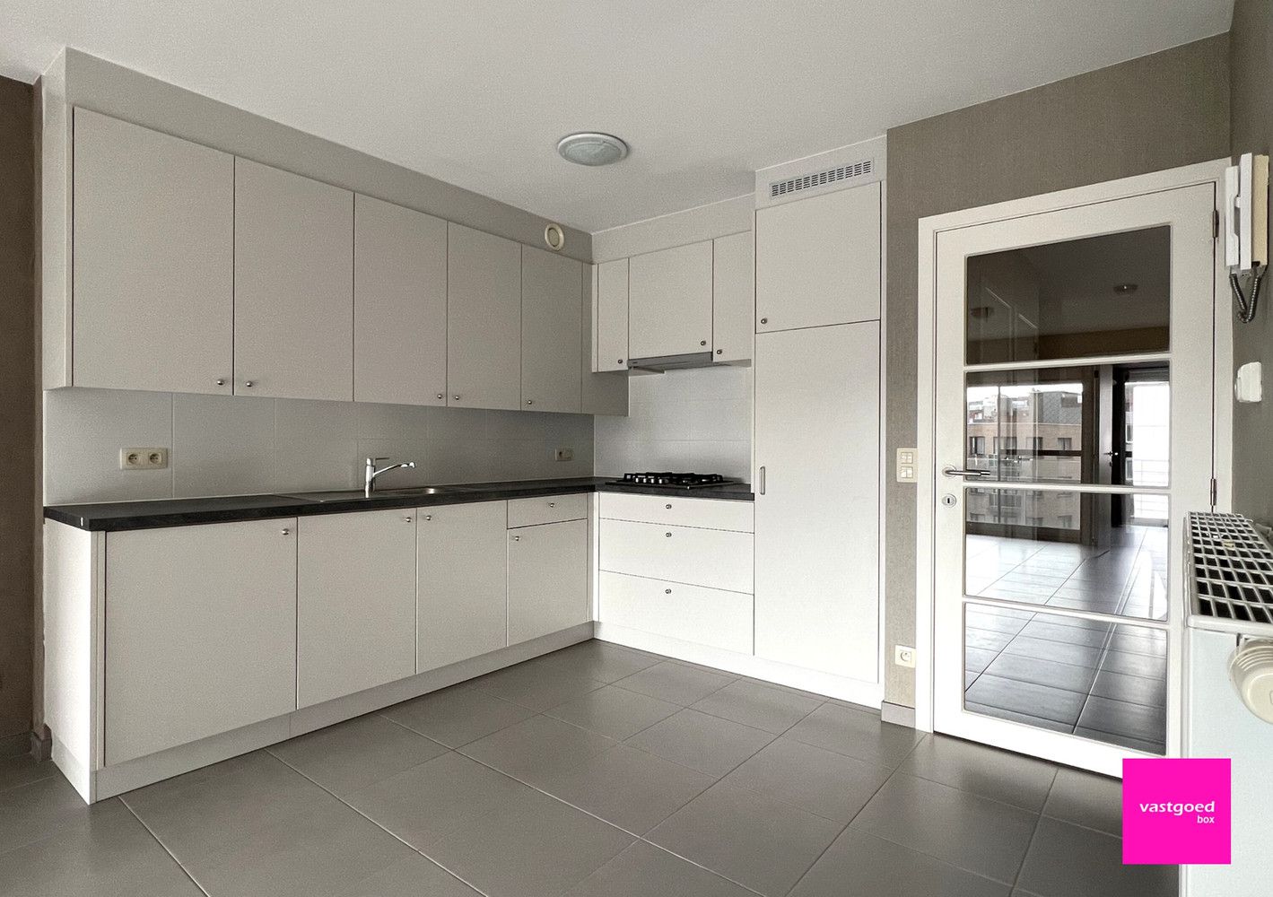 Lichtrijk appartement met 2 slaapkamers en 2 terrassen, Oostende foto 9