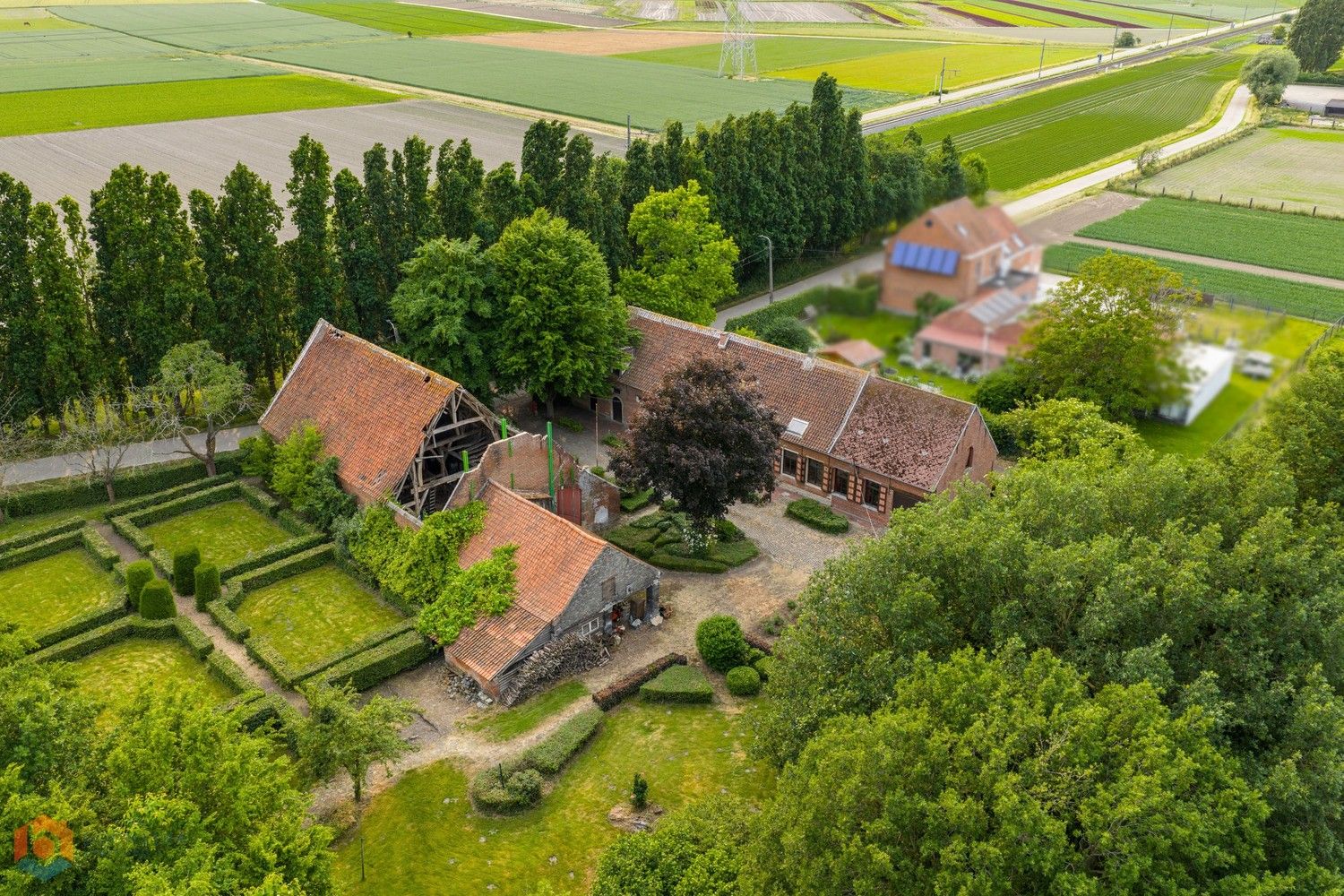 Hoofdfoto van de publicatie: Prachtige authenthieke hoeve te Leest/Mechelen