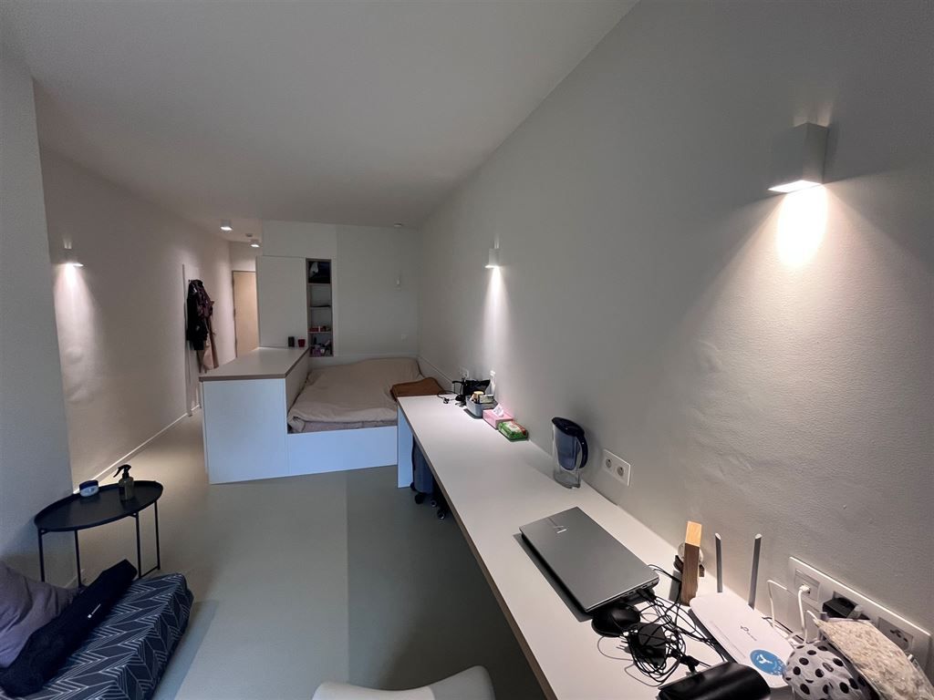 ()=>{if(producerUpdateValueVersion(node),producerAccessed(node),node.value===ERRORED)throw node.error;return node.value} Mechelsestraat 165/00.03 - 3000 LEUVEN