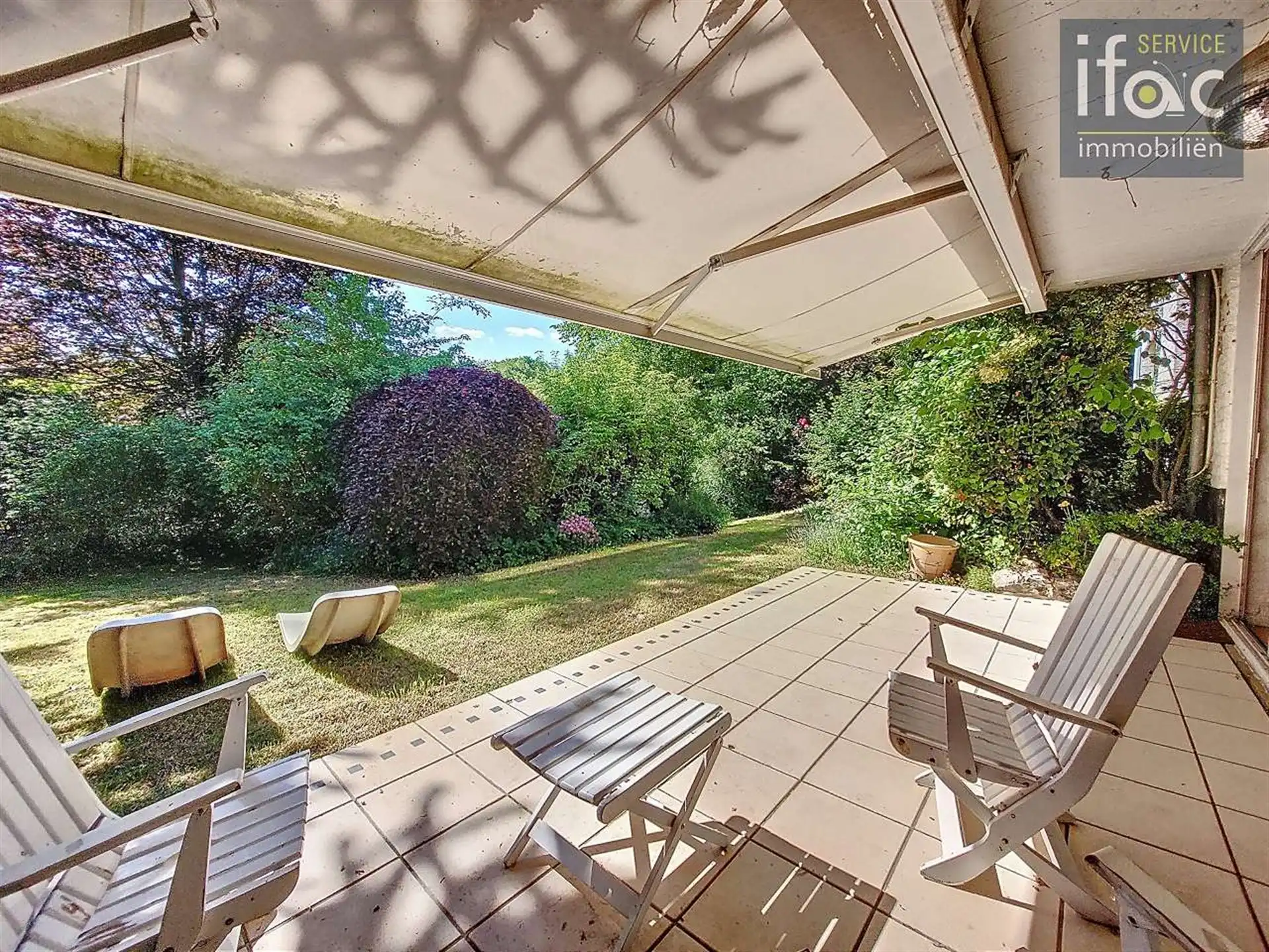 Zonovergoten te renoveren villa nabij Zoniënwoud foto 17