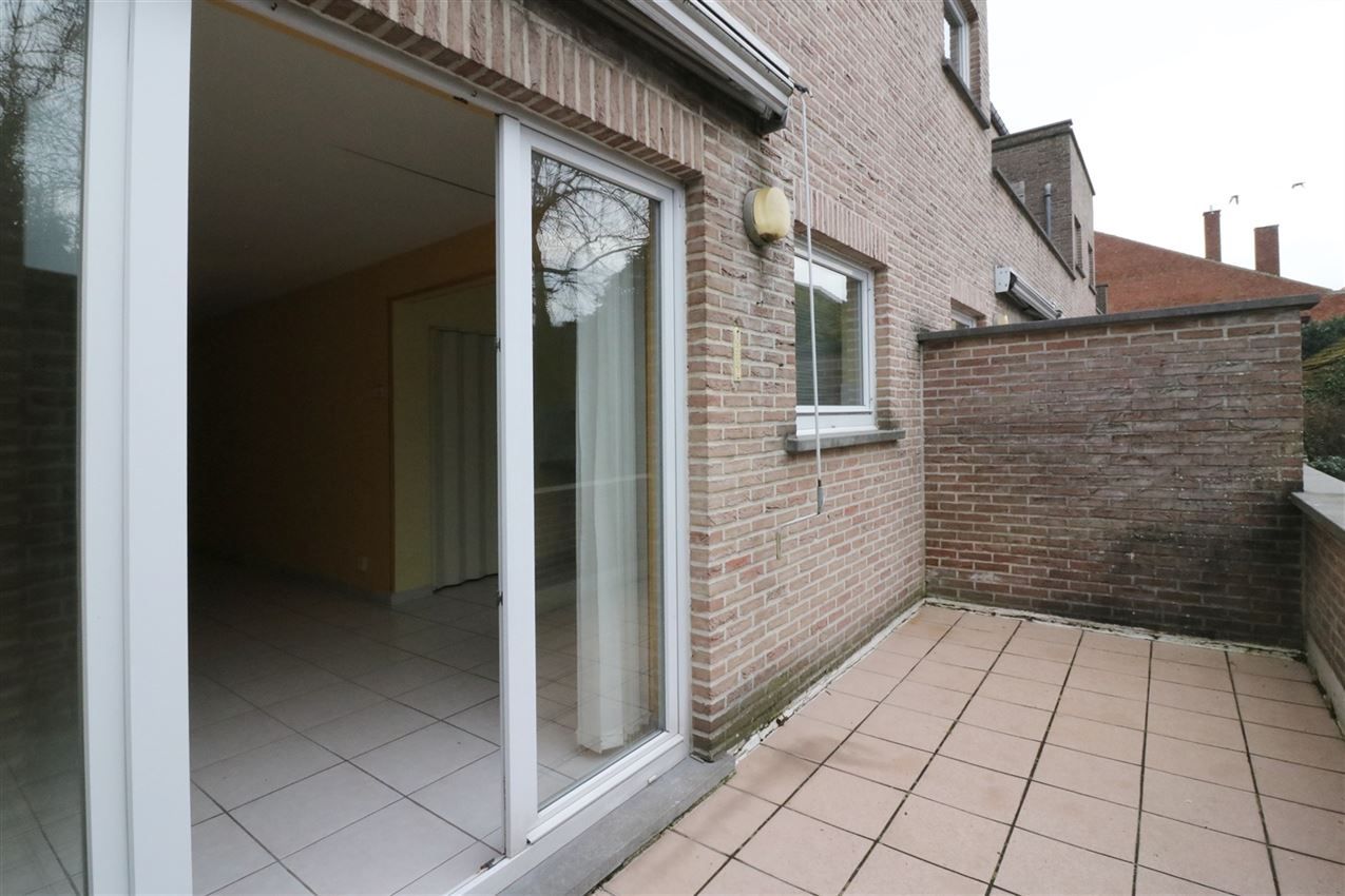 gelijkvloers, heel grote slpk., rustig, groot zuidterras, parking foto 15