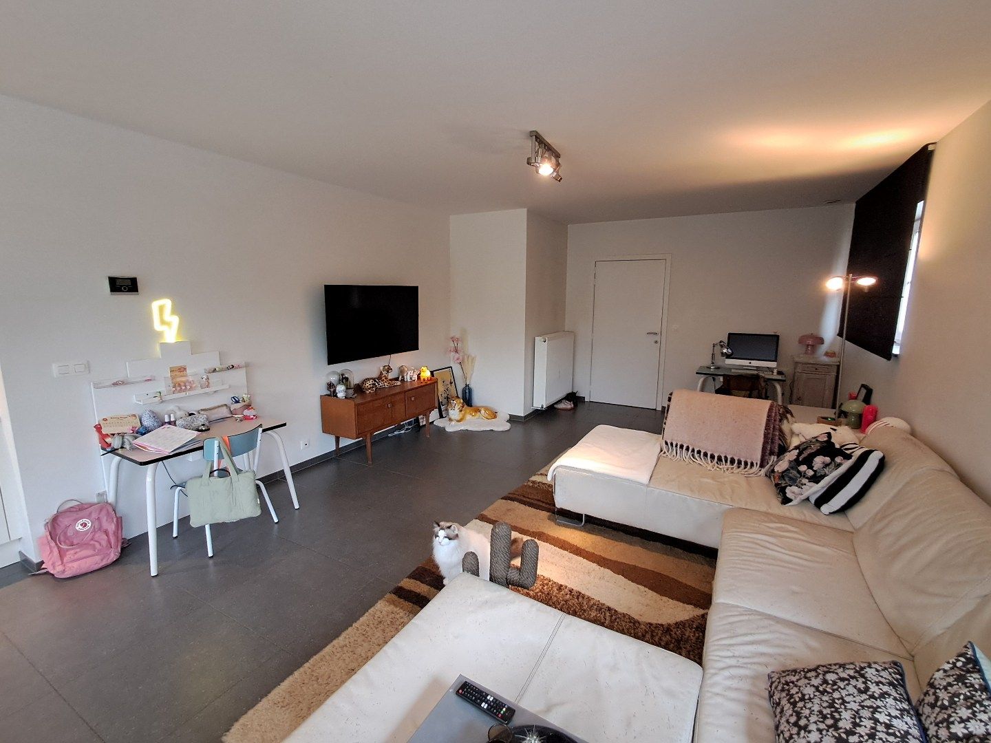 Mooie woning te Lapscheure foto 4