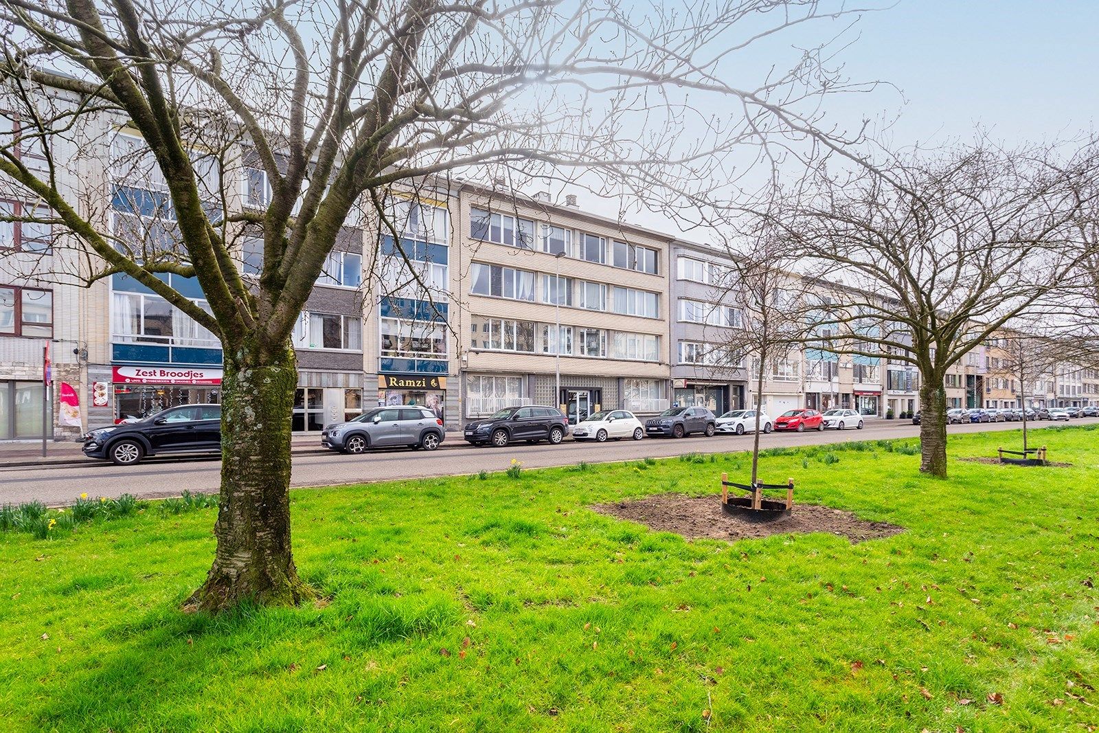 Prima onderhouden en ruim 3-slaapkamer appartement (115 m²)!  foto 18