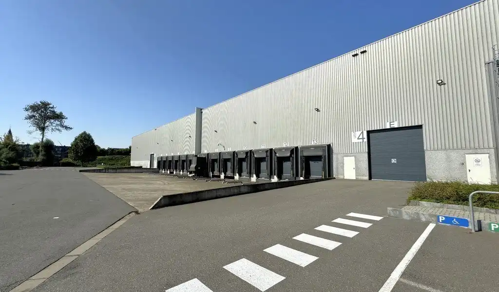 Logistieke loods te huur in Canal Logistics Centre Willebroek foto 6