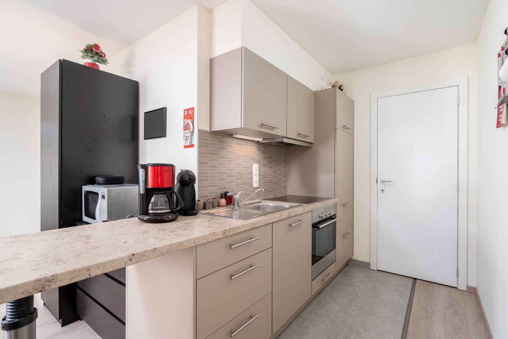 Hedendaagse studio gelegen in Residentie Seagarden foto {{pictureIndex}}