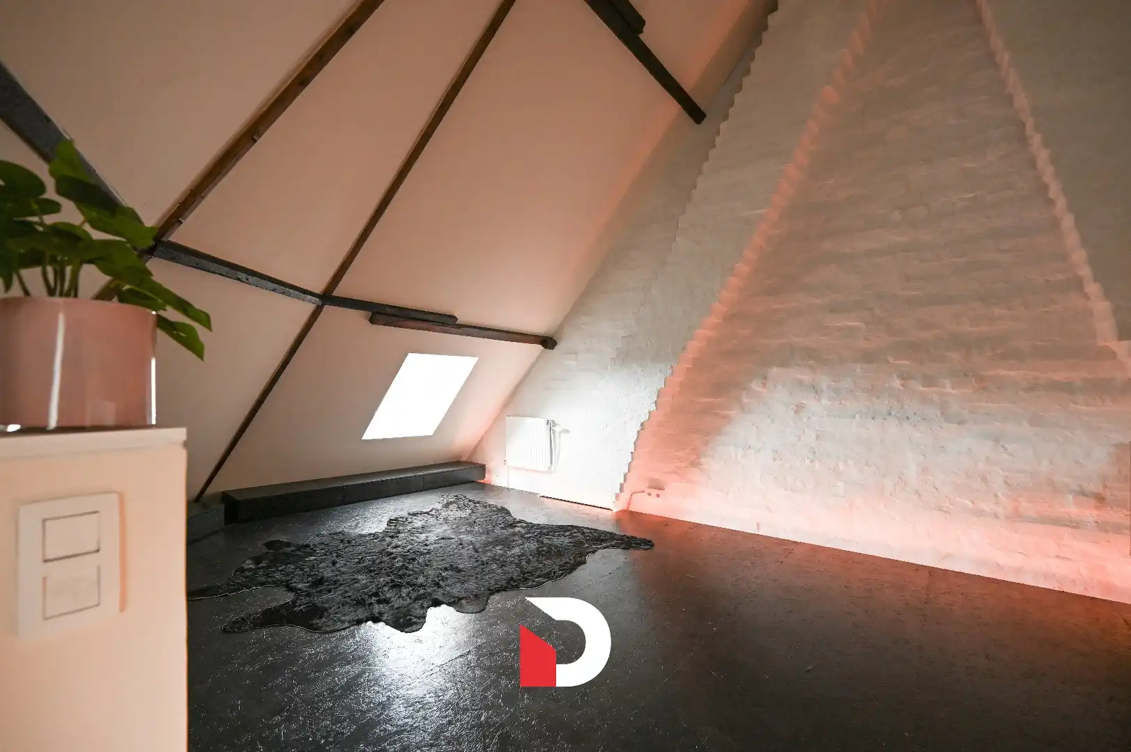 Bijzonder fraai gerenoveerde hoekwoning nabij de Coupure in hartje Brugge foto 26